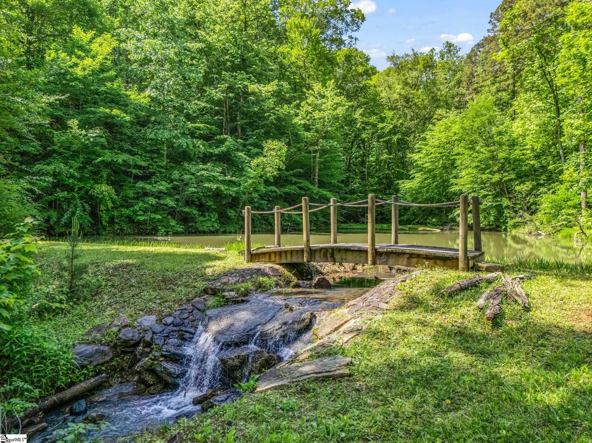 980 Mountain Forest, Union Mills, North Carolina image 2