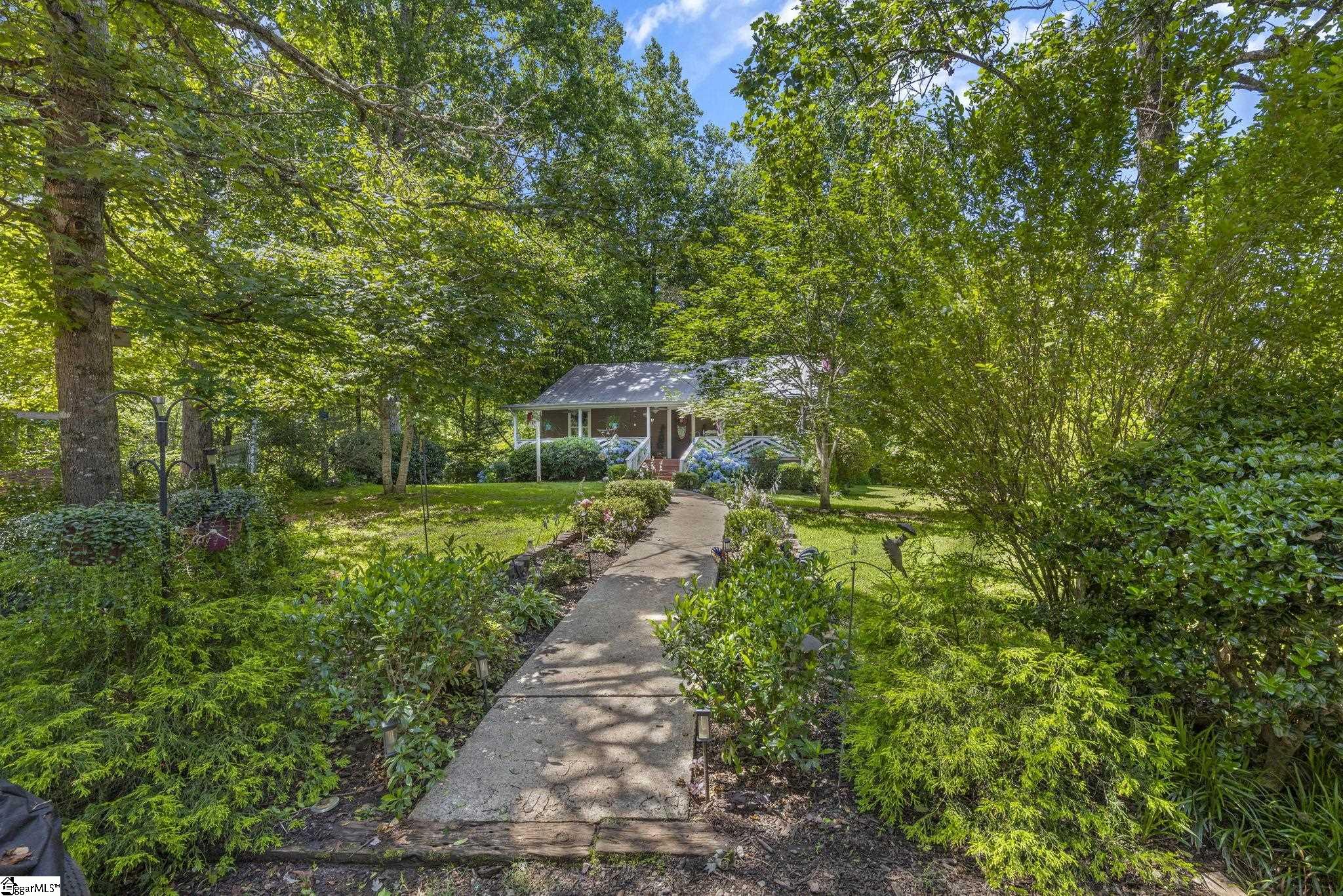 495 Pleasant Grove, Pickens, South Carolina image 2