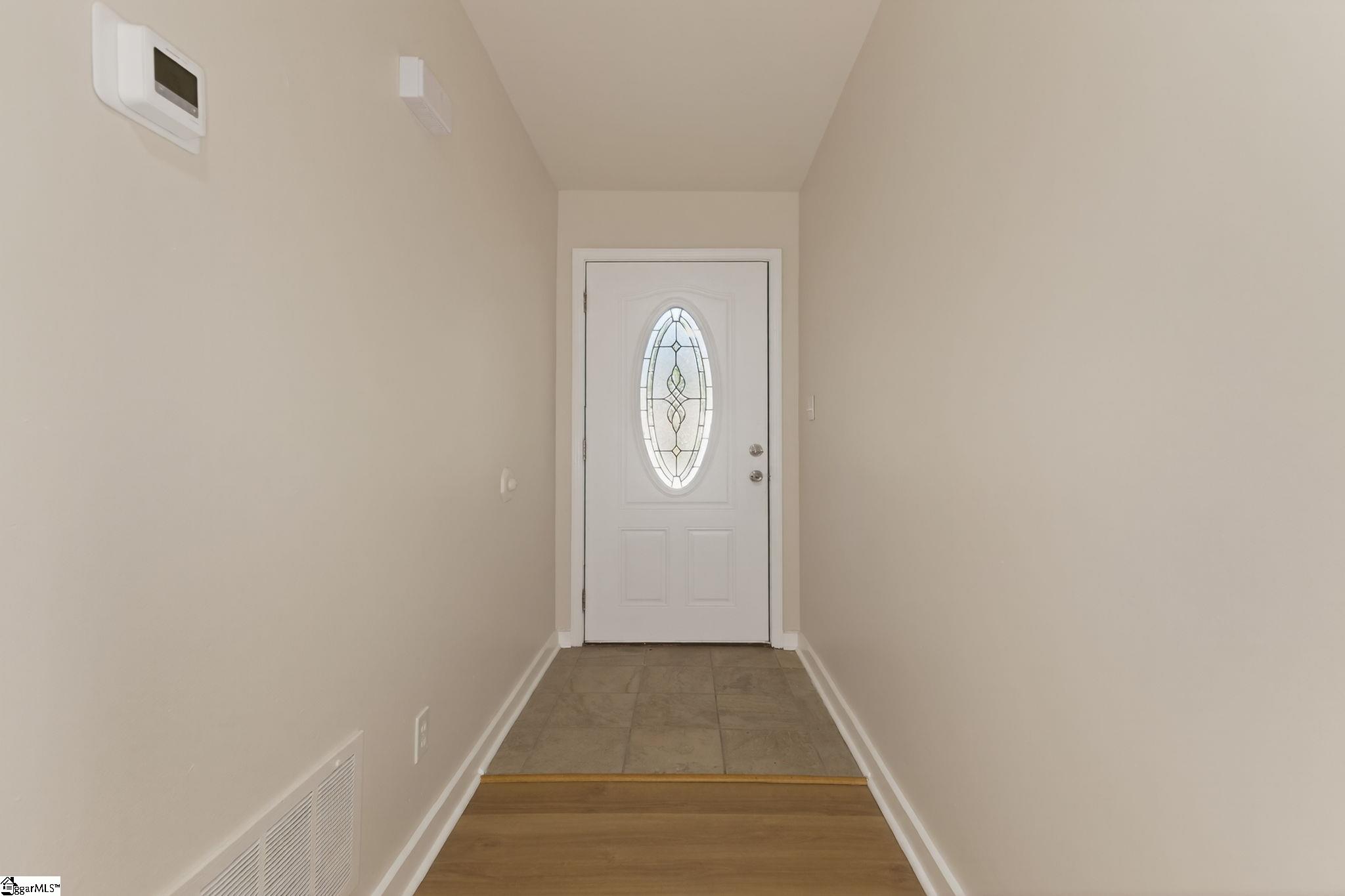 301 Thornwood, Taylors, South Carolina image 7