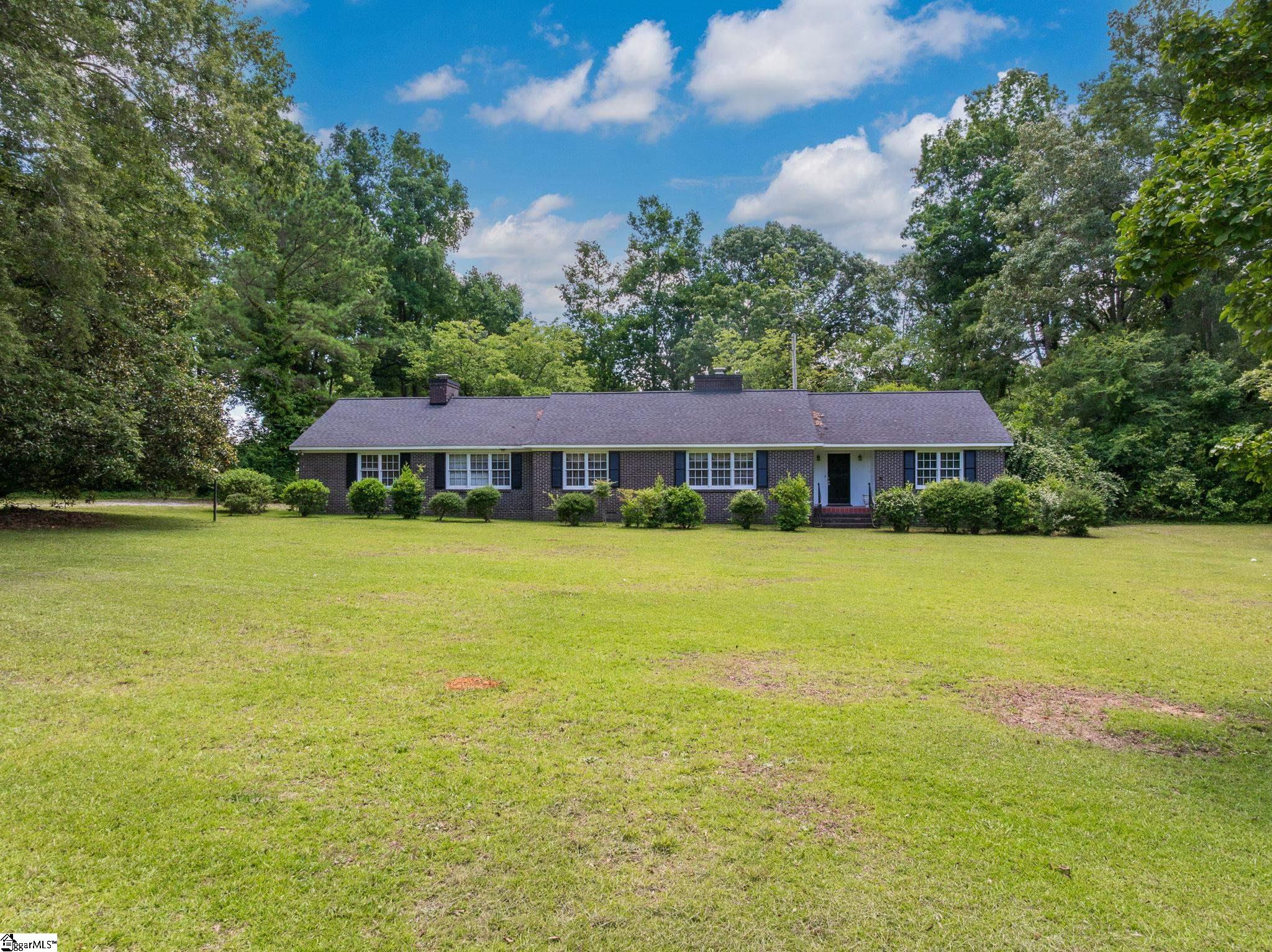 114 York, Clinton, South Carolina image 8