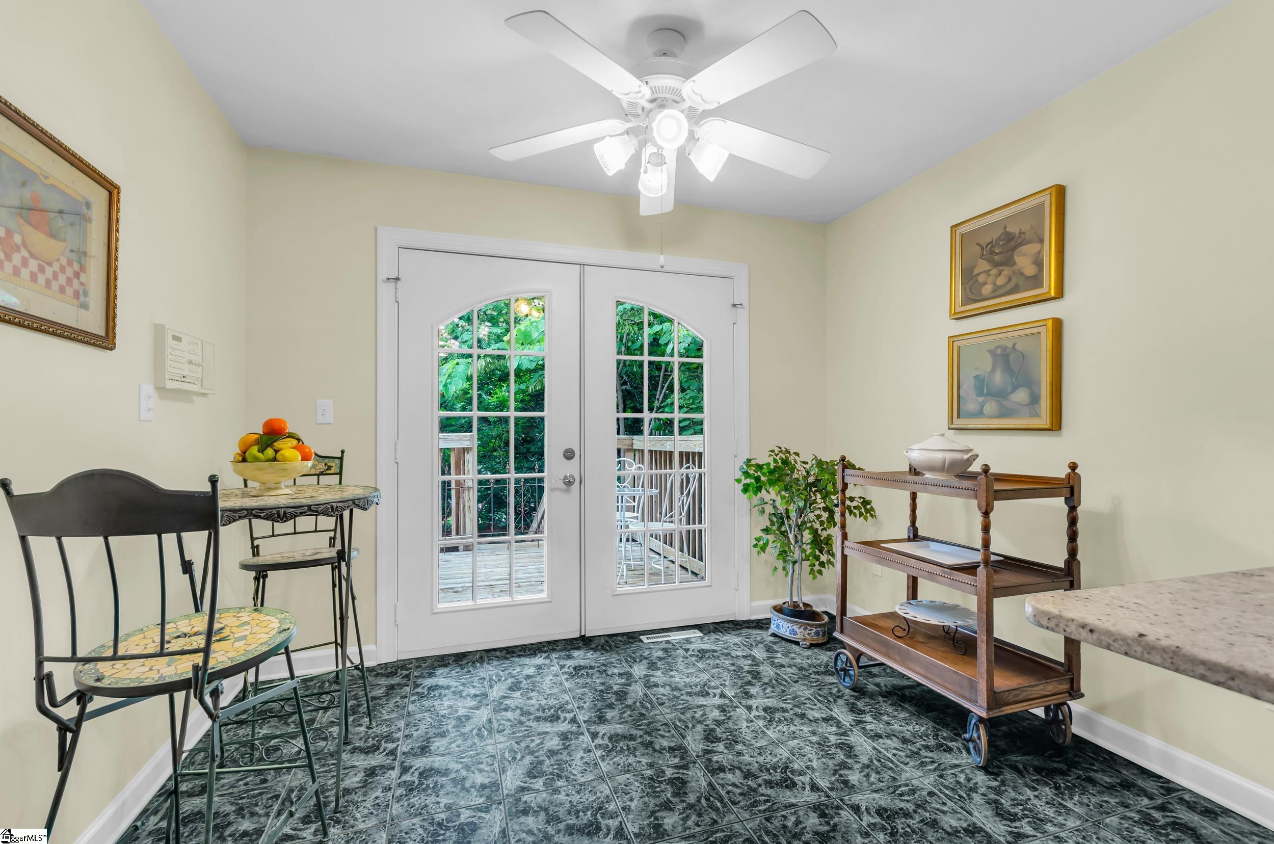 207 Ashford, Greenville, South Carolina image 11