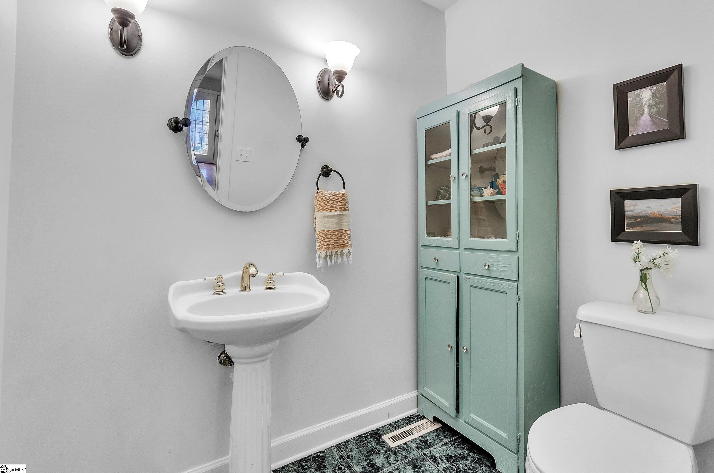 207 Ashford, Greenville, South Carolina image 20