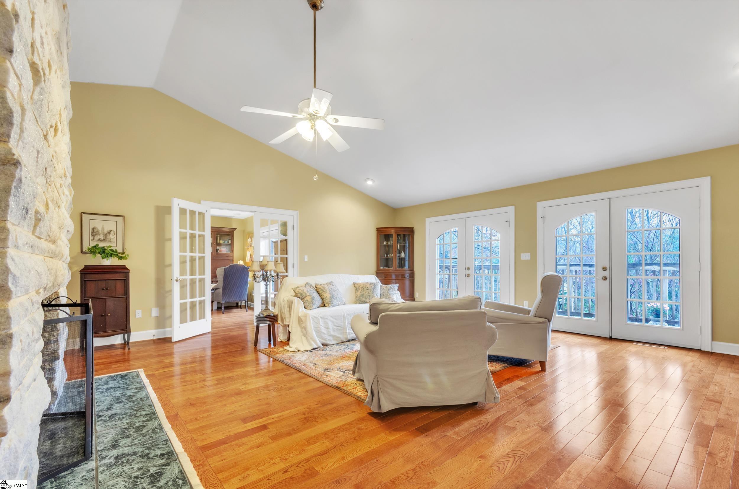 207 Ashford, Greenville, South Carolina image 5