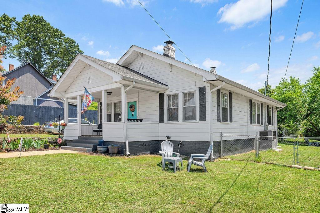 107 Hagood, Pickens, South Carolina image 3