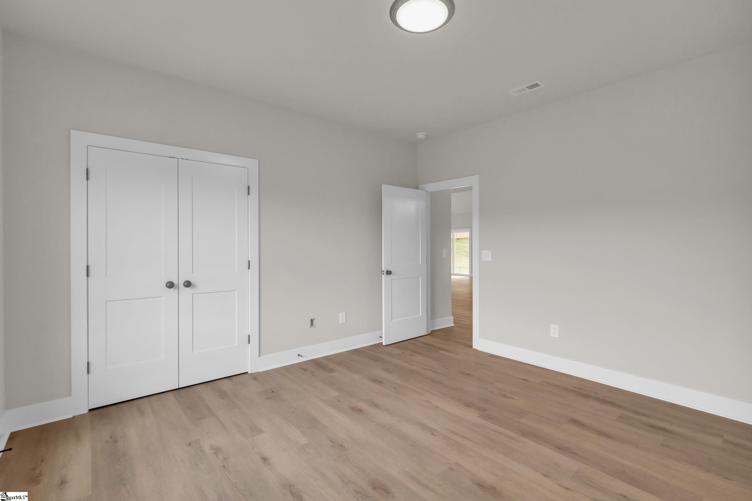 MLS #1561298 image #20