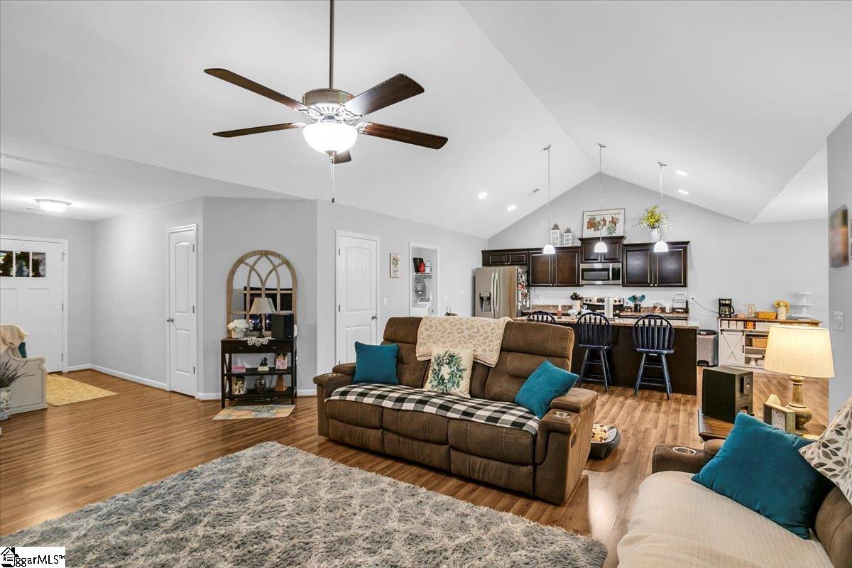 5 Caulfield, Fountain Inn, South Carolina image 15