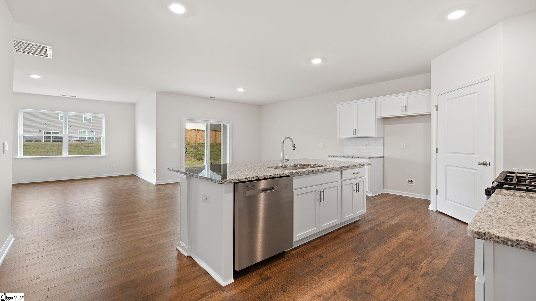 MLS #1561323 image #14