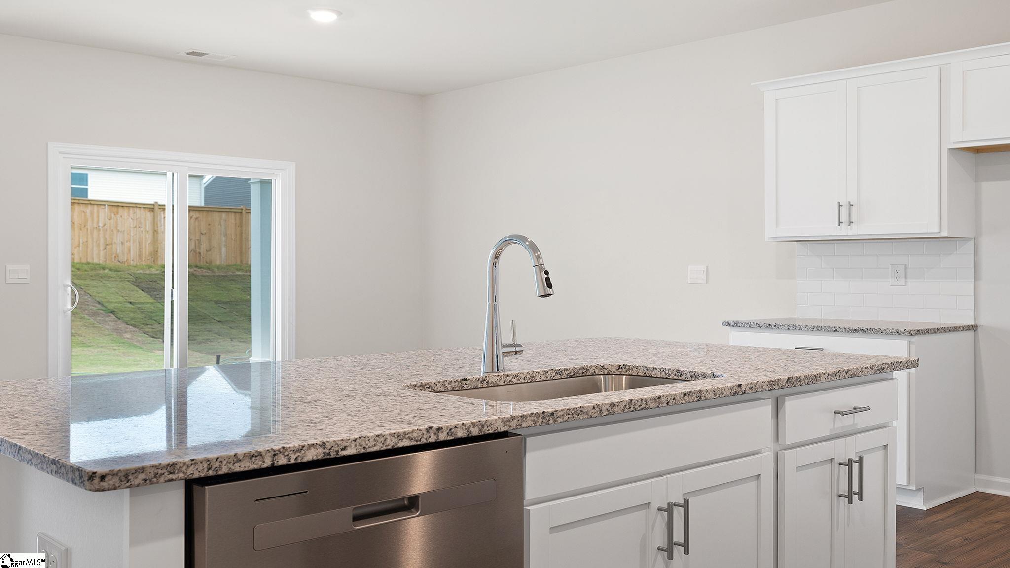 MLS #1561323 image #15