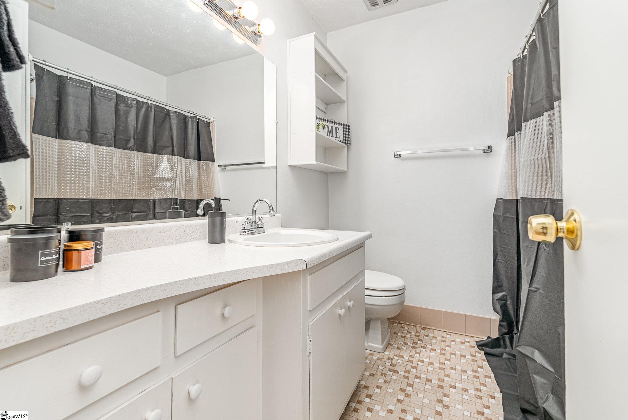 MLS #1561405 image #22