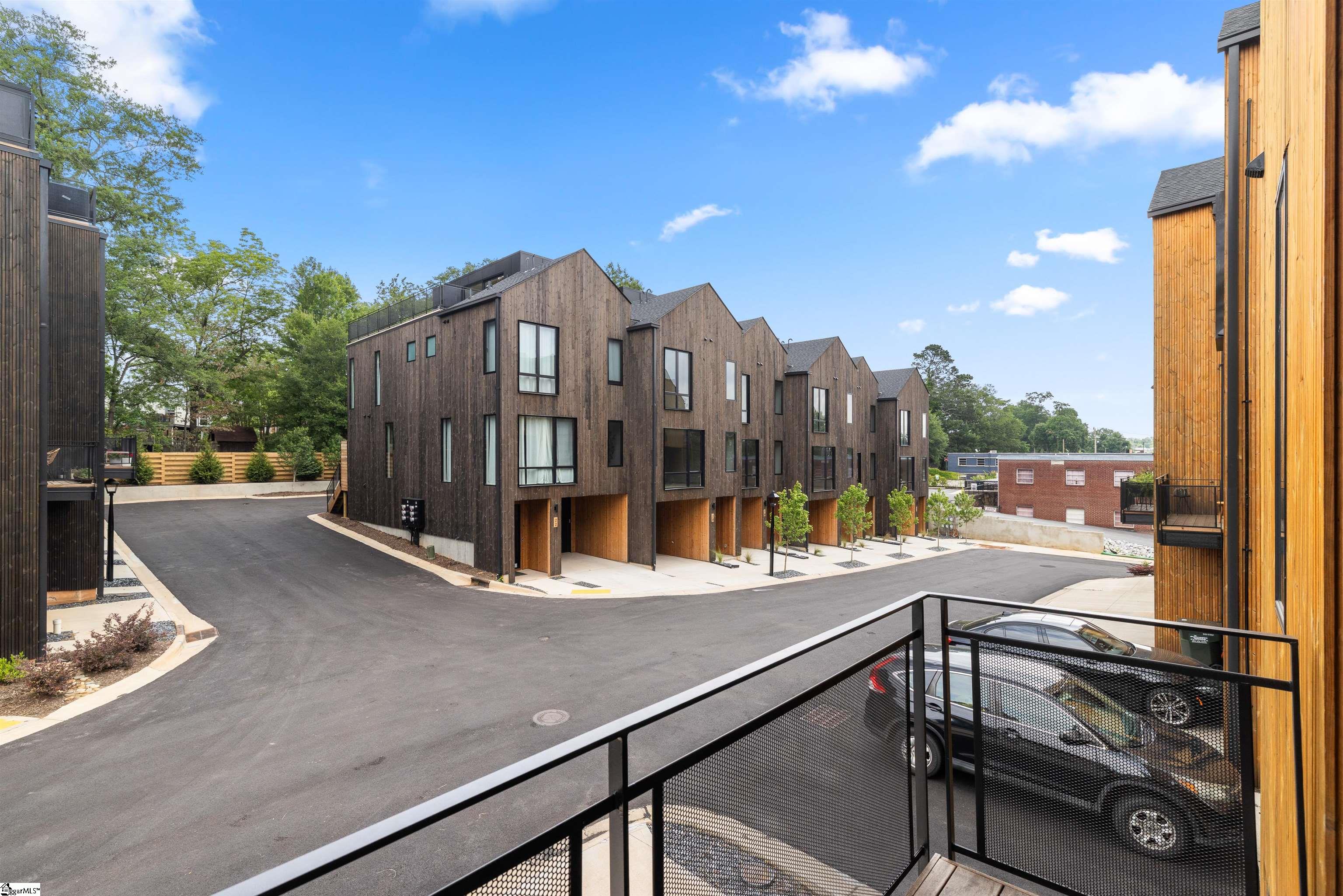 111 E Stone, Greenville, South Carolina image 21
