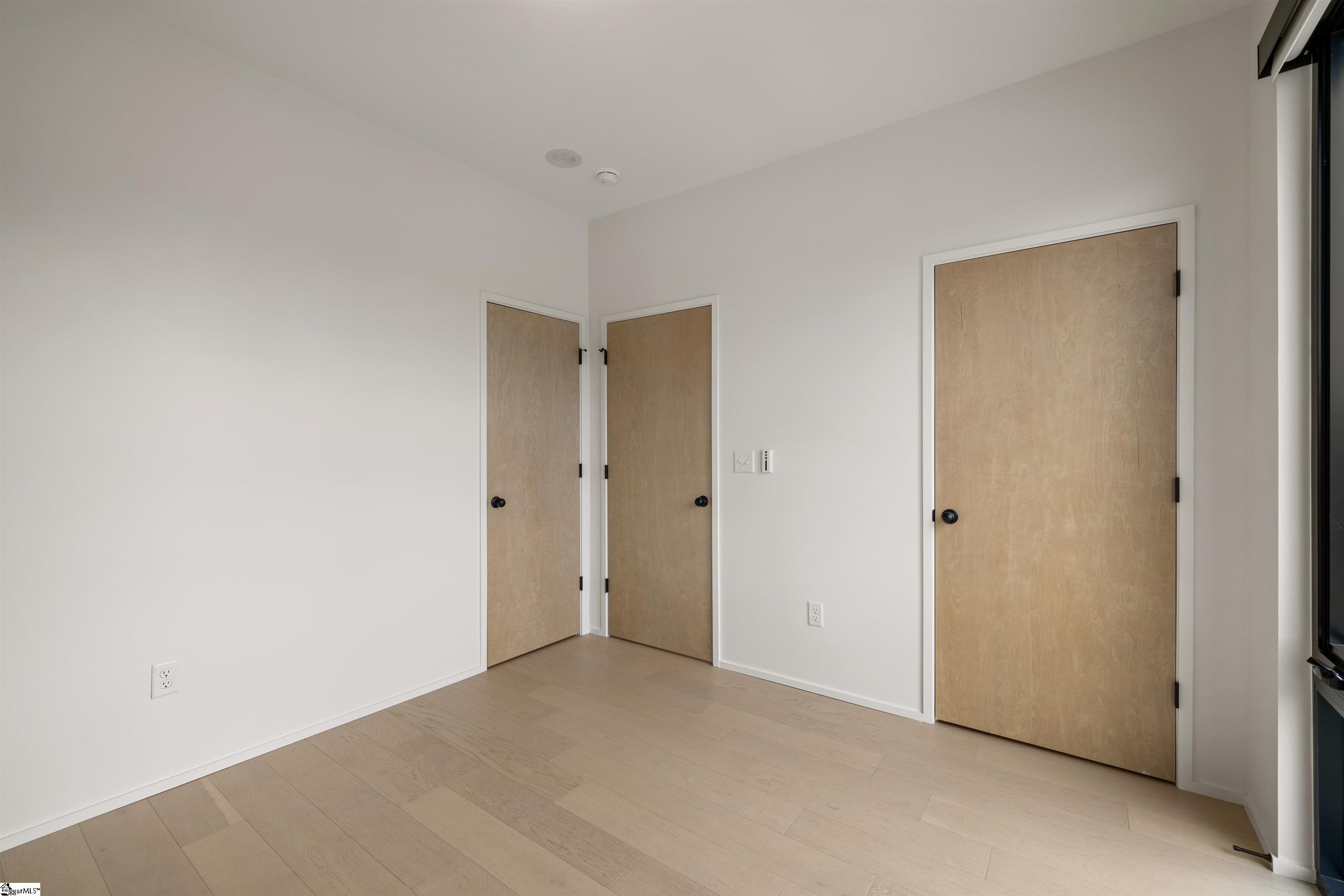 111 E Stone, Greenville, South Carolina image 35