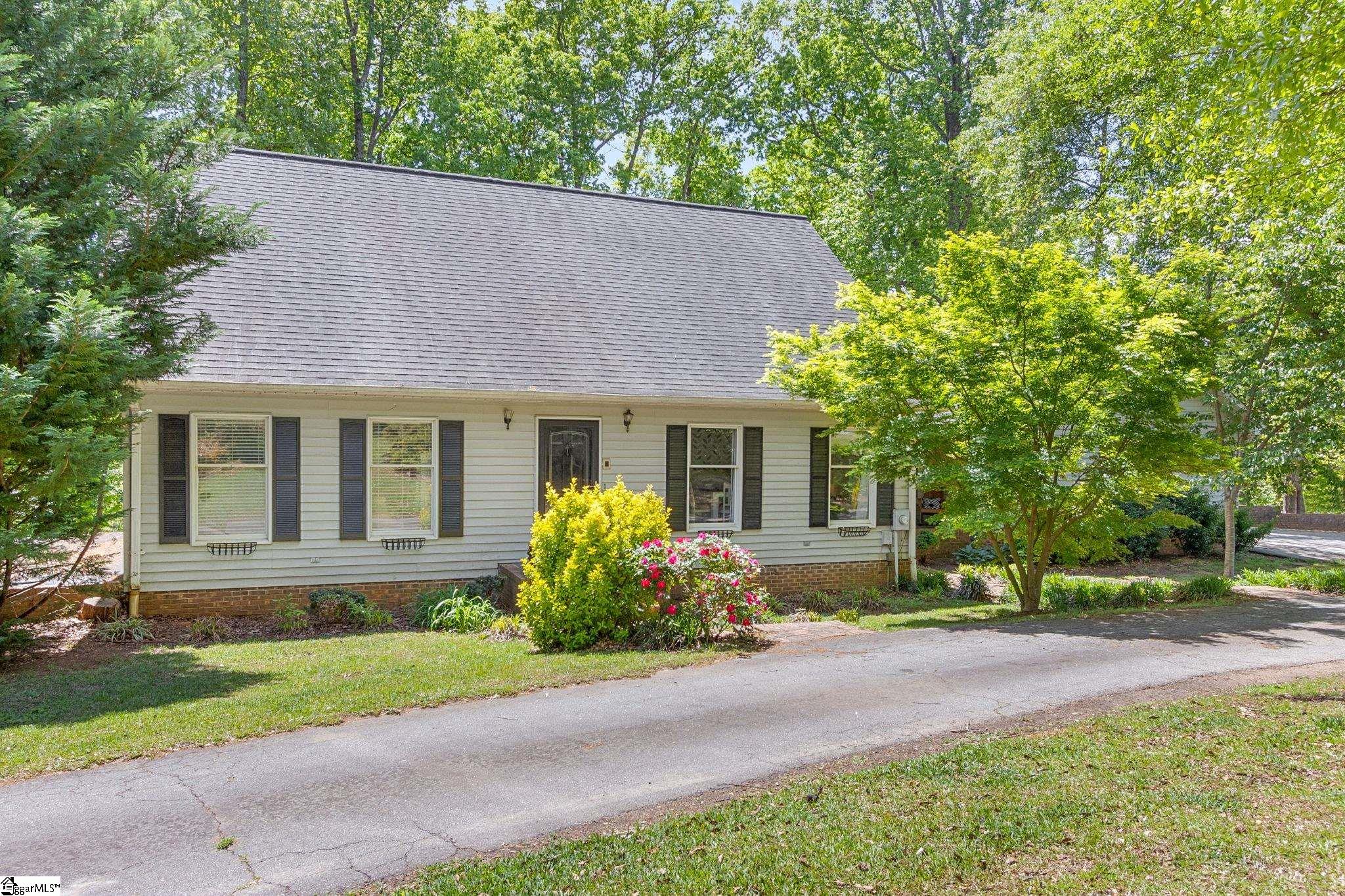 204 Garner, Pickens, South Carolina image 2