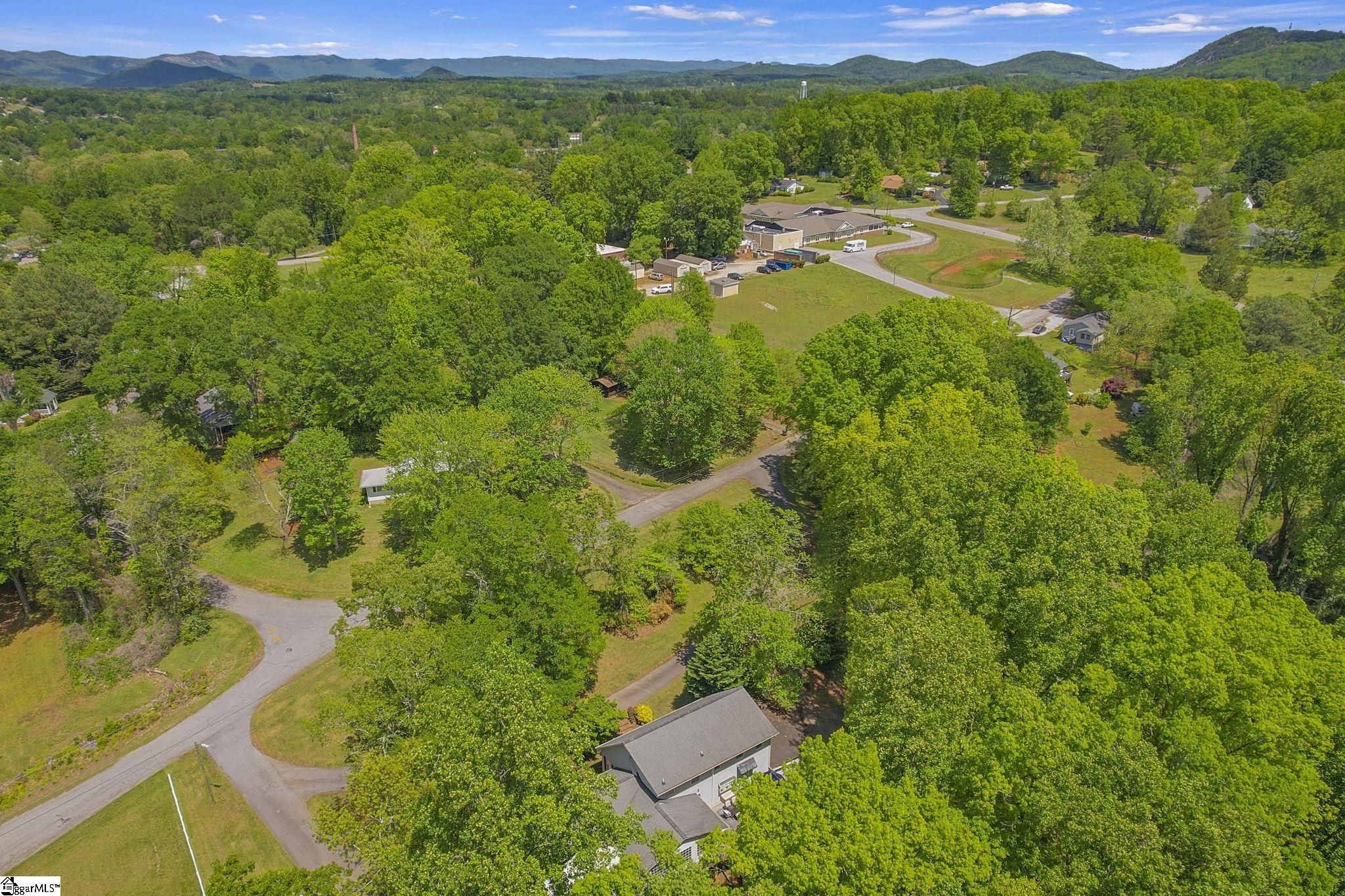 204 Garner, Pickens, South Carolina image 36
