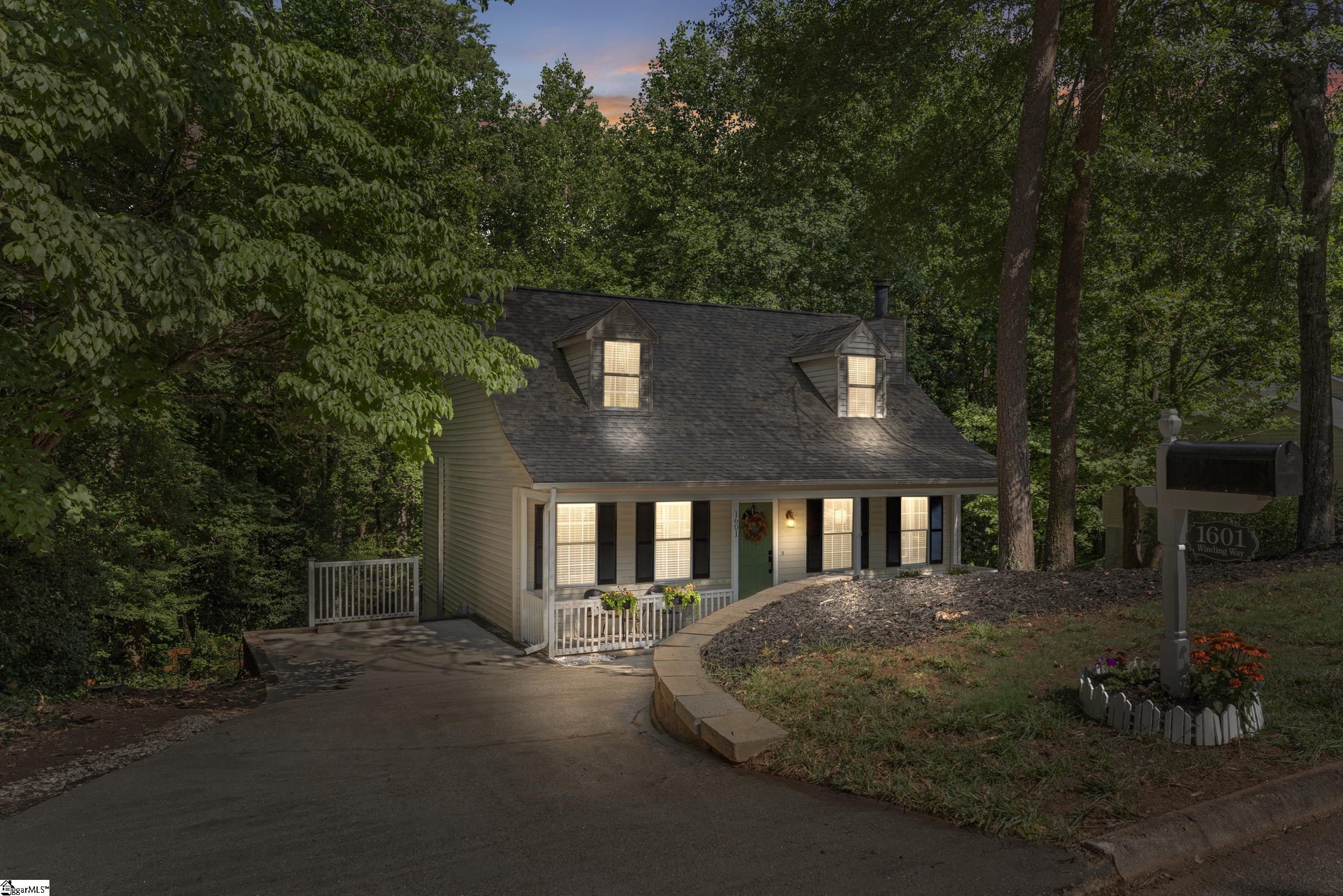1601 Winding, Taylors, South Carolina image 2