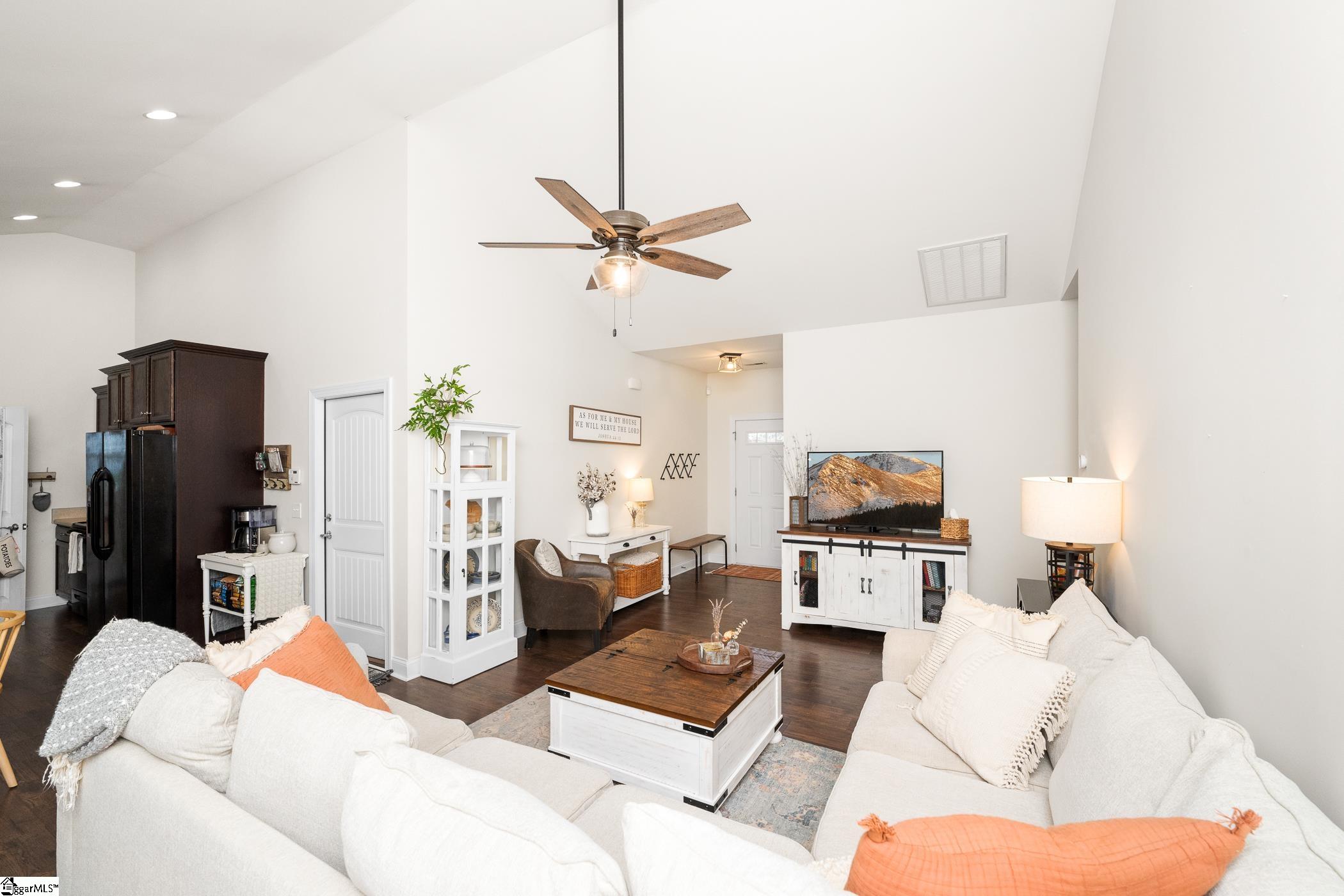 110 Lepore, Greenville, South Carolina image 9