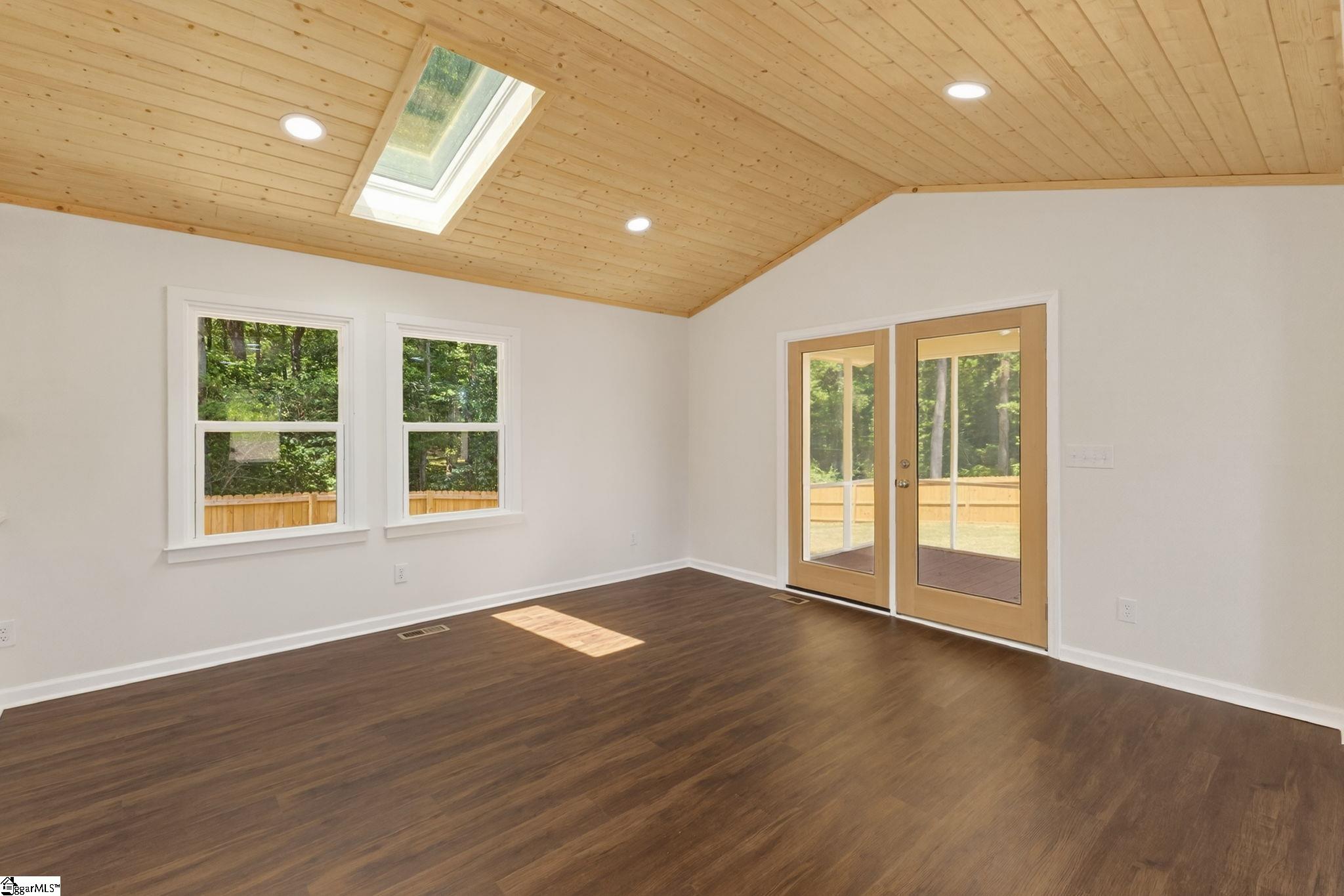 629 Spearman, Pelzer, South Carolina image 12