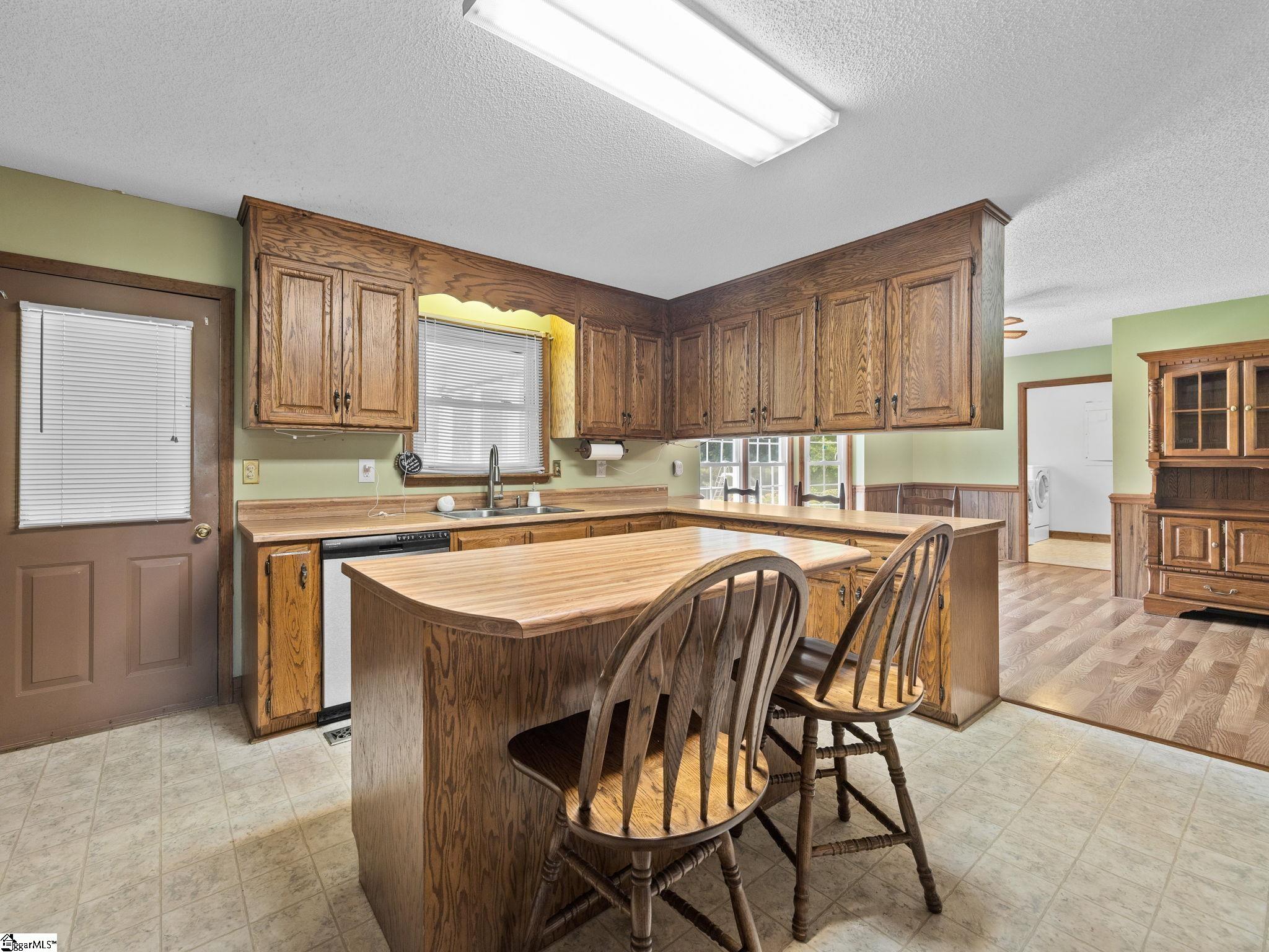 121 Maude, Gaffney, South Carolina image 22