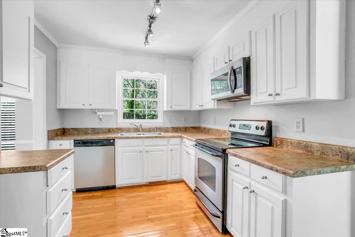 402 Rosebud, Greer, South Carolina image 18