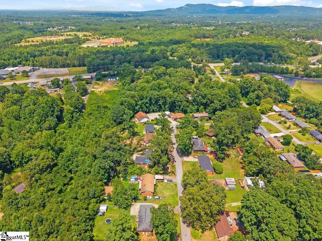 16 County Cork, Greenville, South Carolina image 36