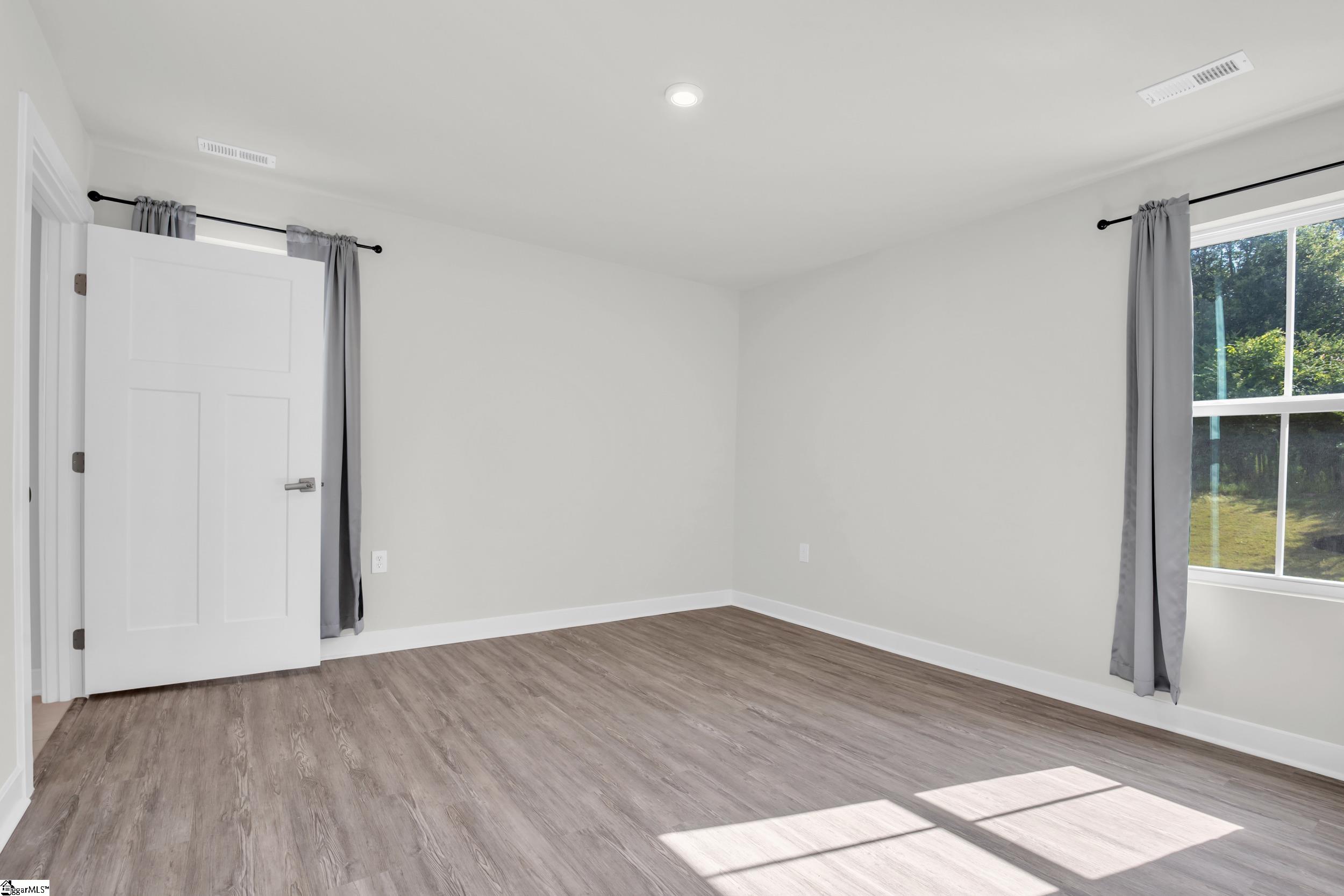 321 Stockland, Fountain Inn, South Carolina image 13