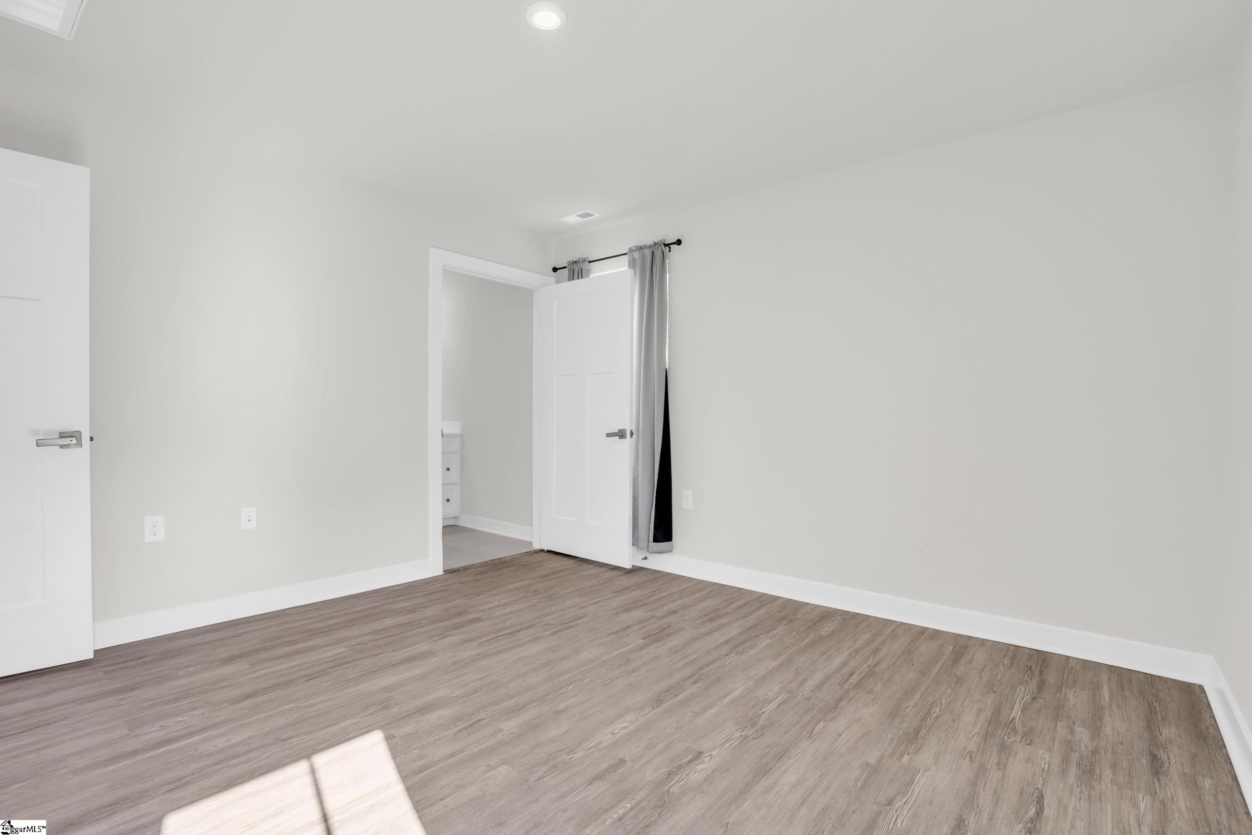 321 Stockland, Fountain Inn, South Carolina image 14