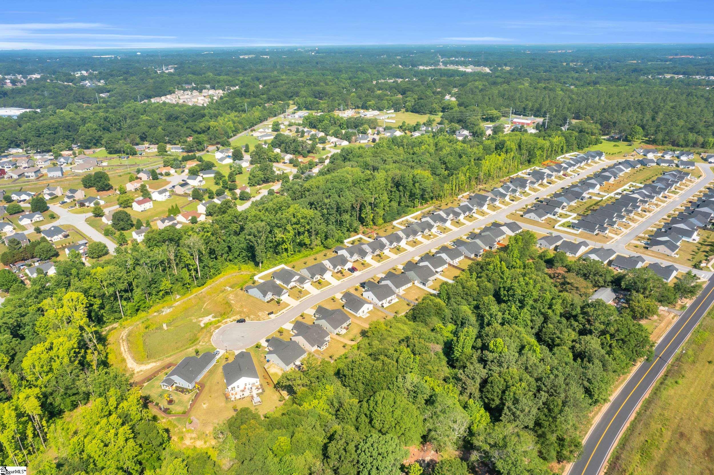 321 Stockland, Fountain Inn, South Carolina image 32