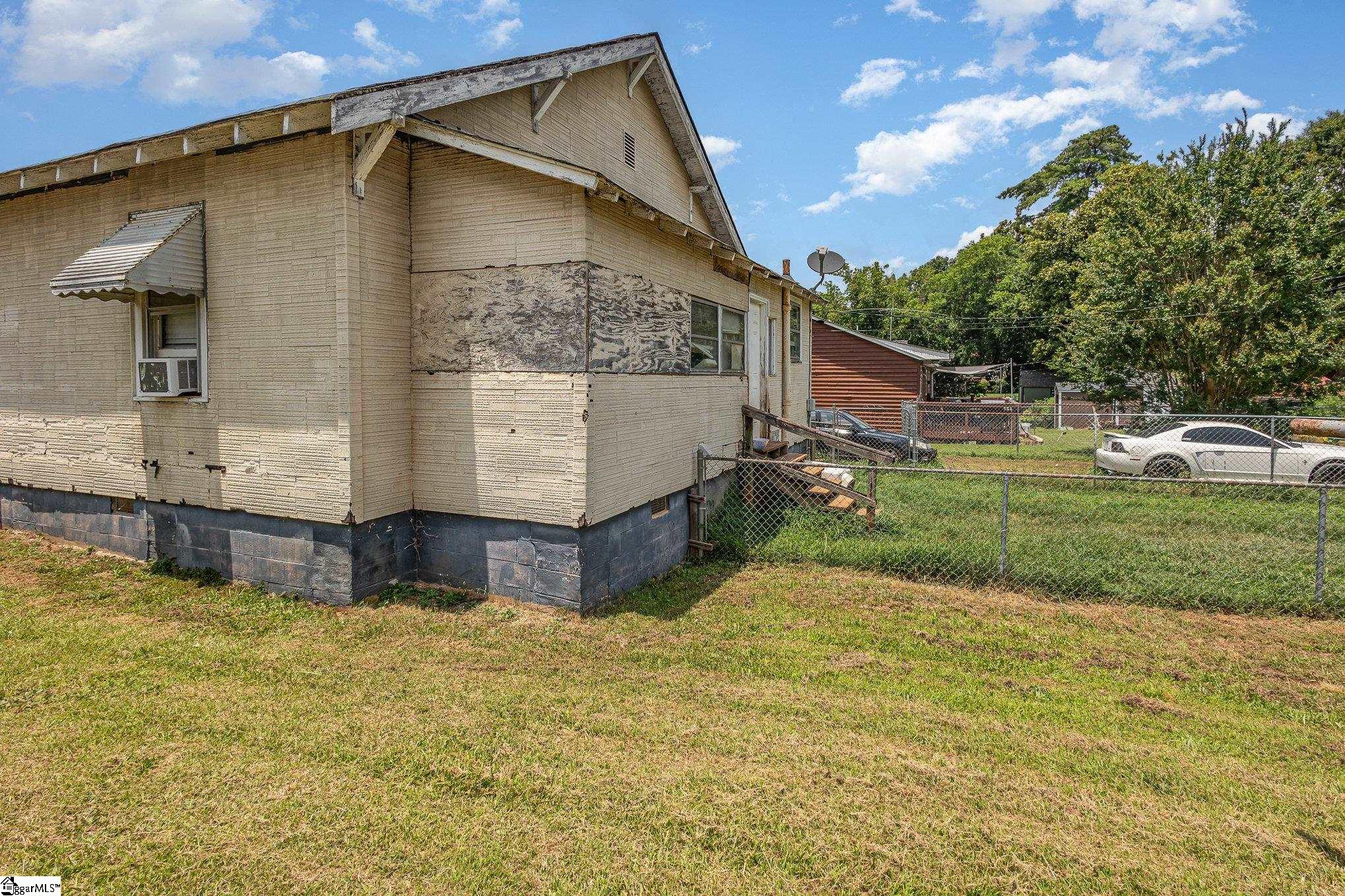 41 Chestnut, Startex, South Carolina image 15