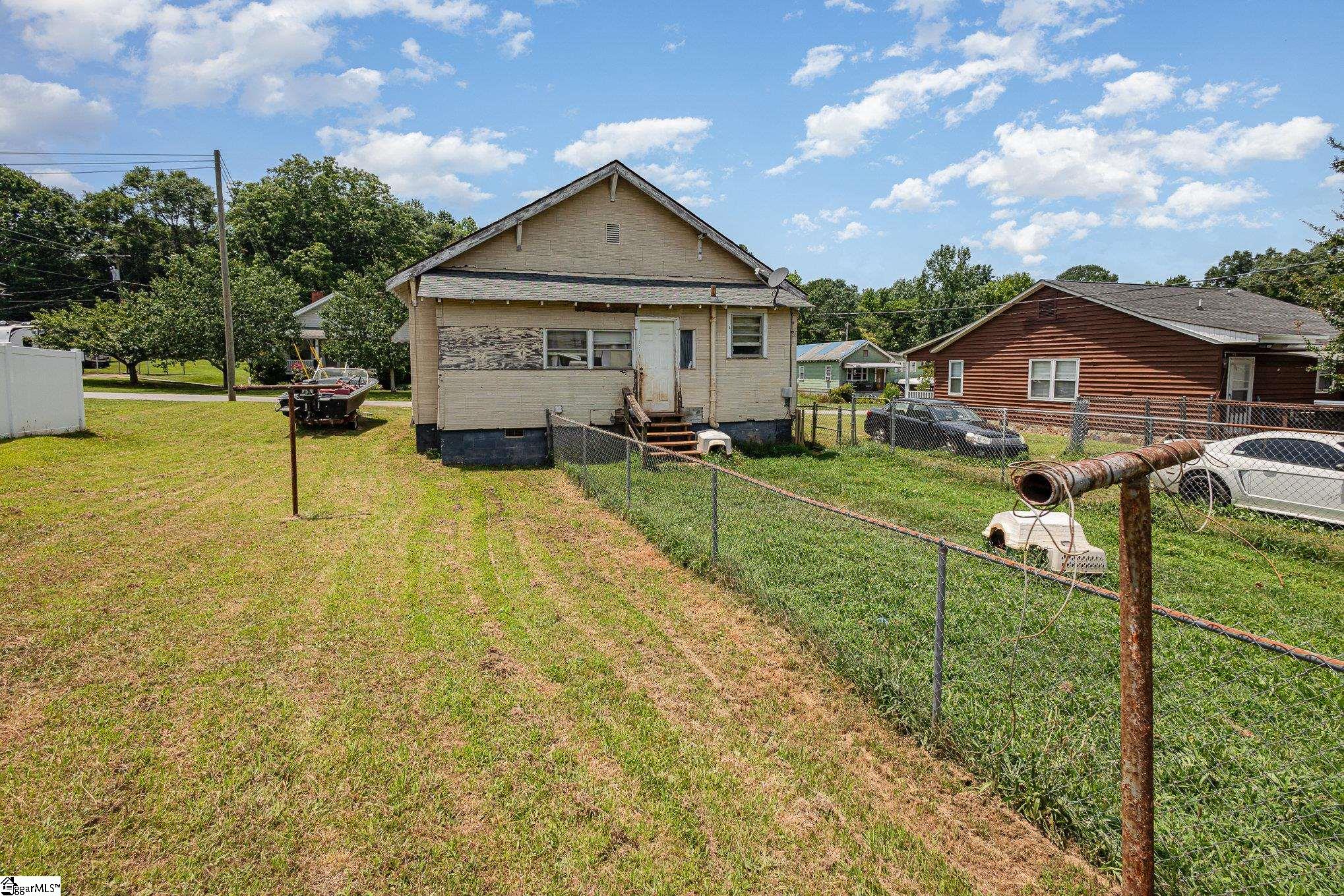41 Chestnut, Startex, South Carolina image 16