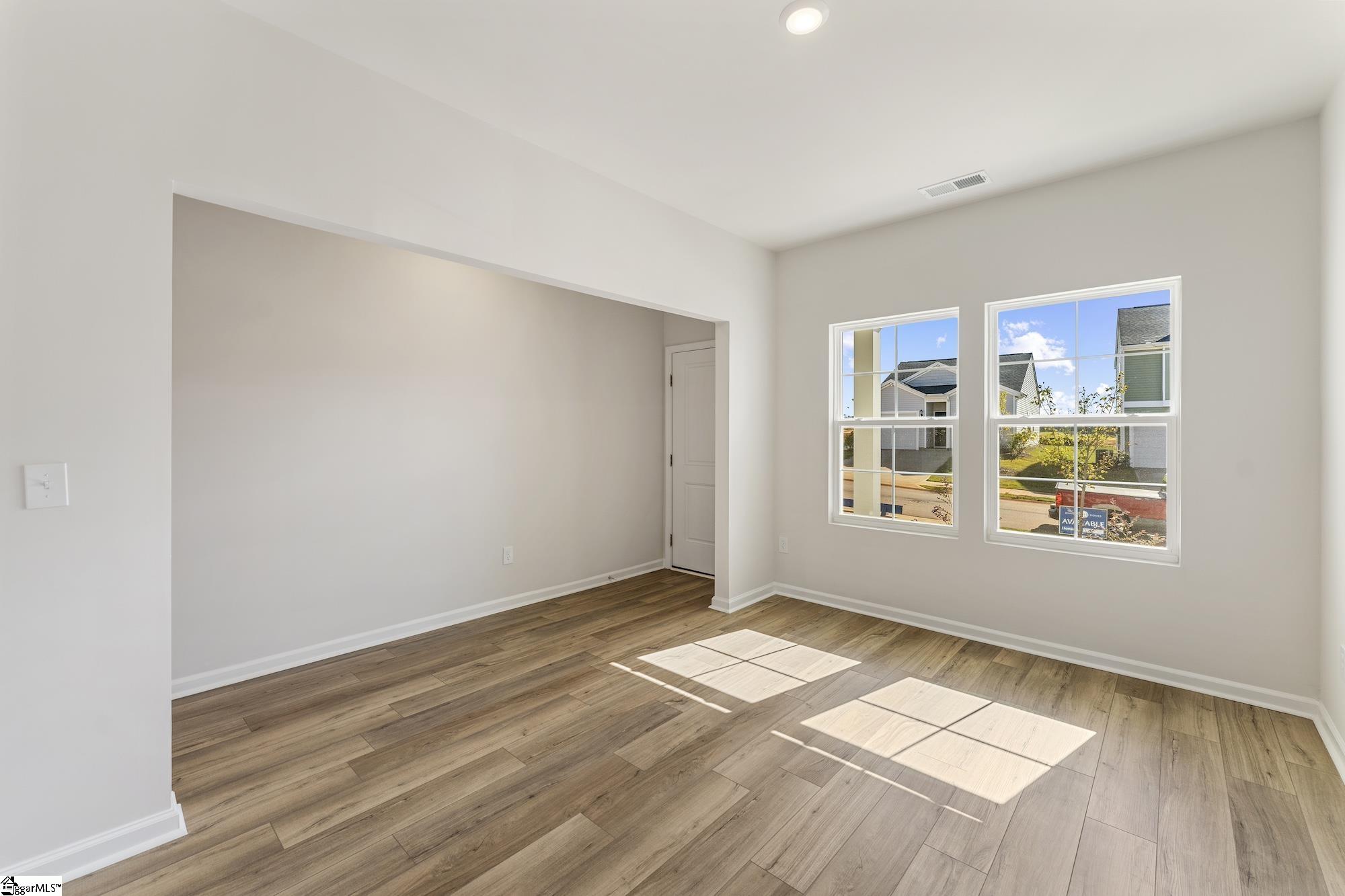 MLS #1561581 image #2