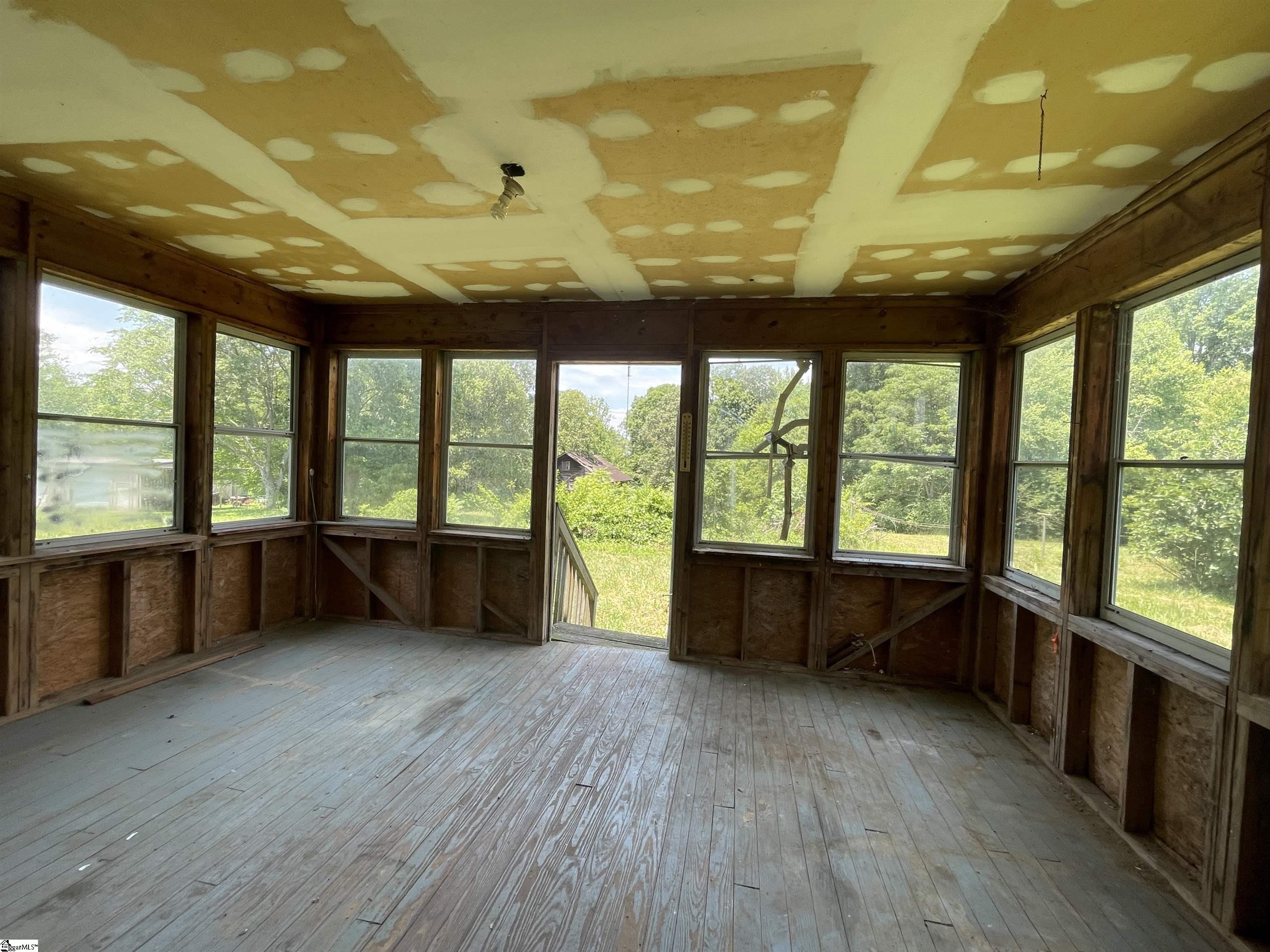 875 Love And Care, Six Mile, South Carolina image 22
