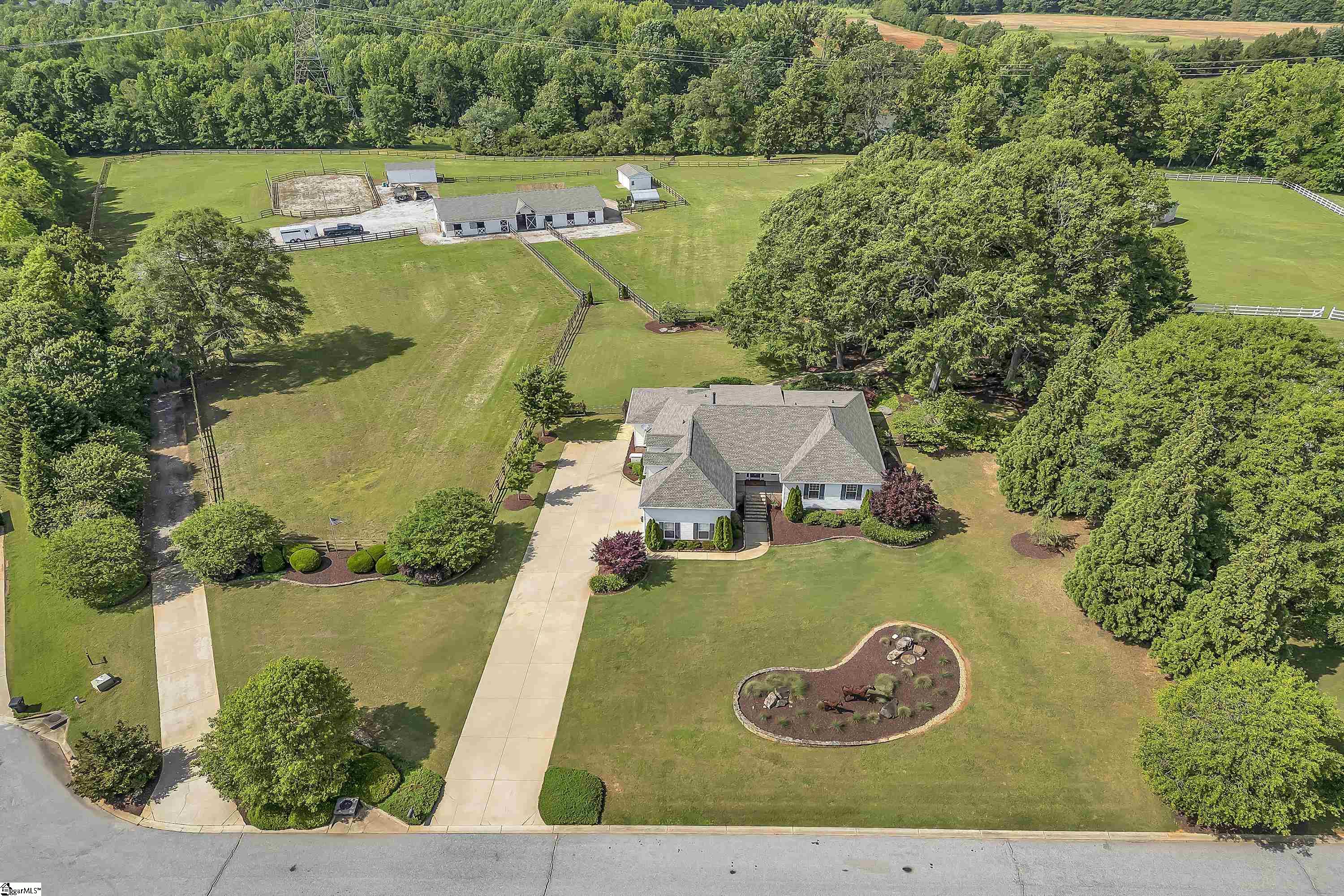 14 Andelusian, Pelzer, South Carolina image 1