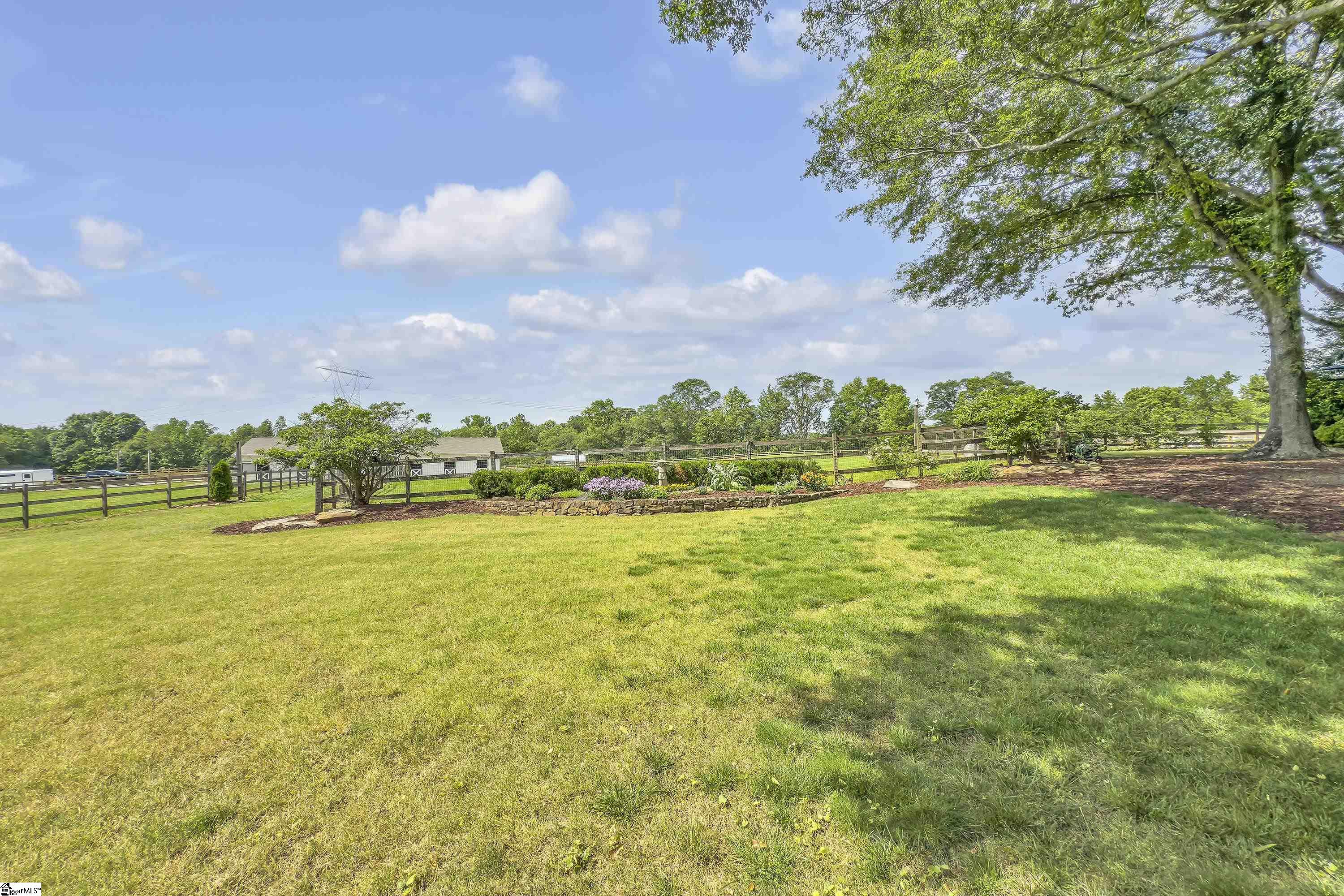 MLS #1561613 image #42