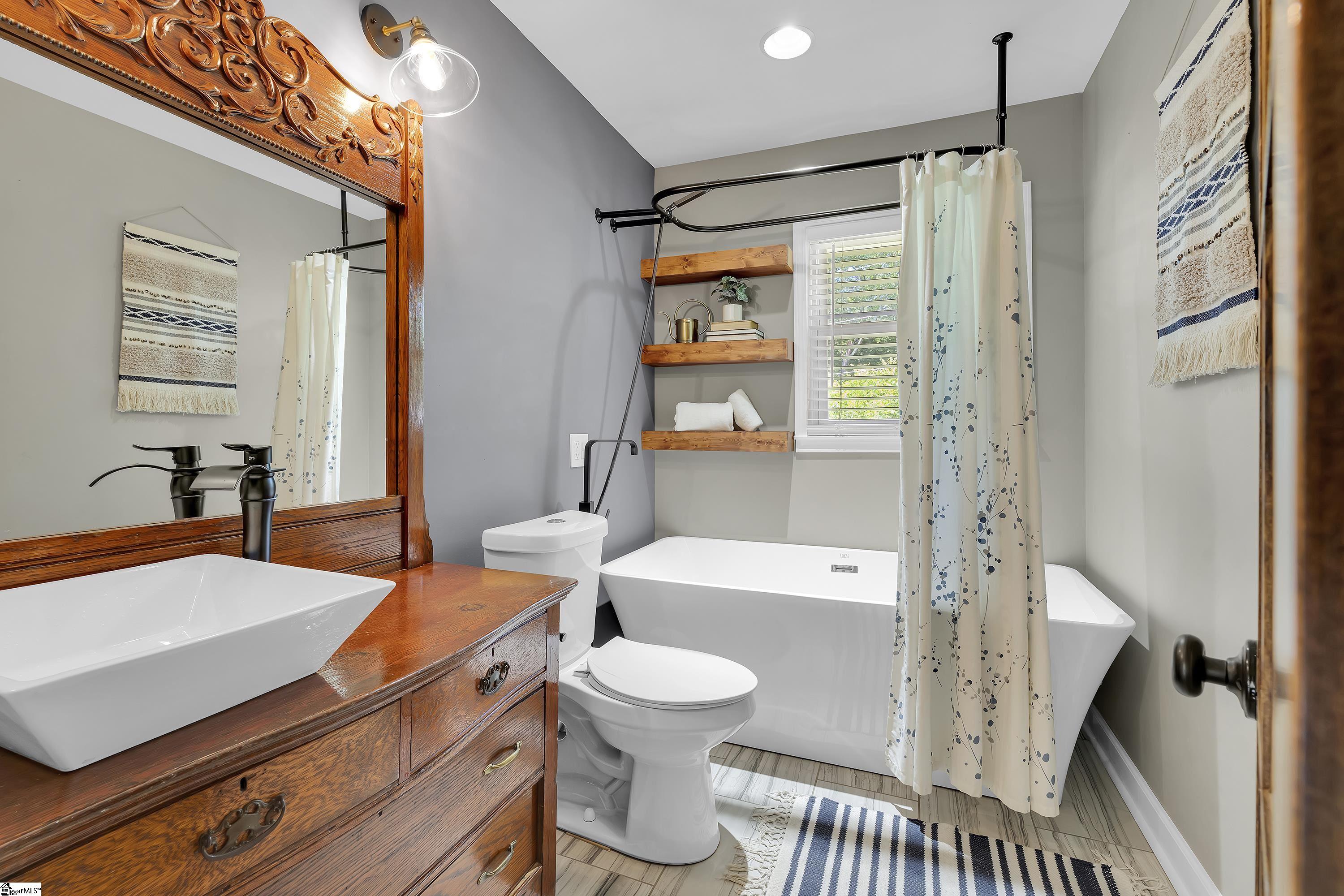 Soaking Tub/Shower, Custom Sink