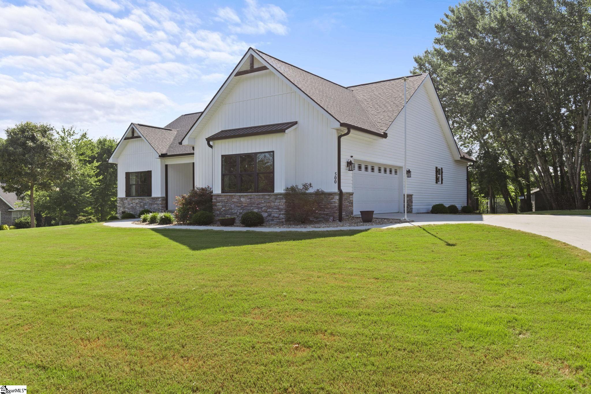 500 Serria, Seneca, South Carolina image 2