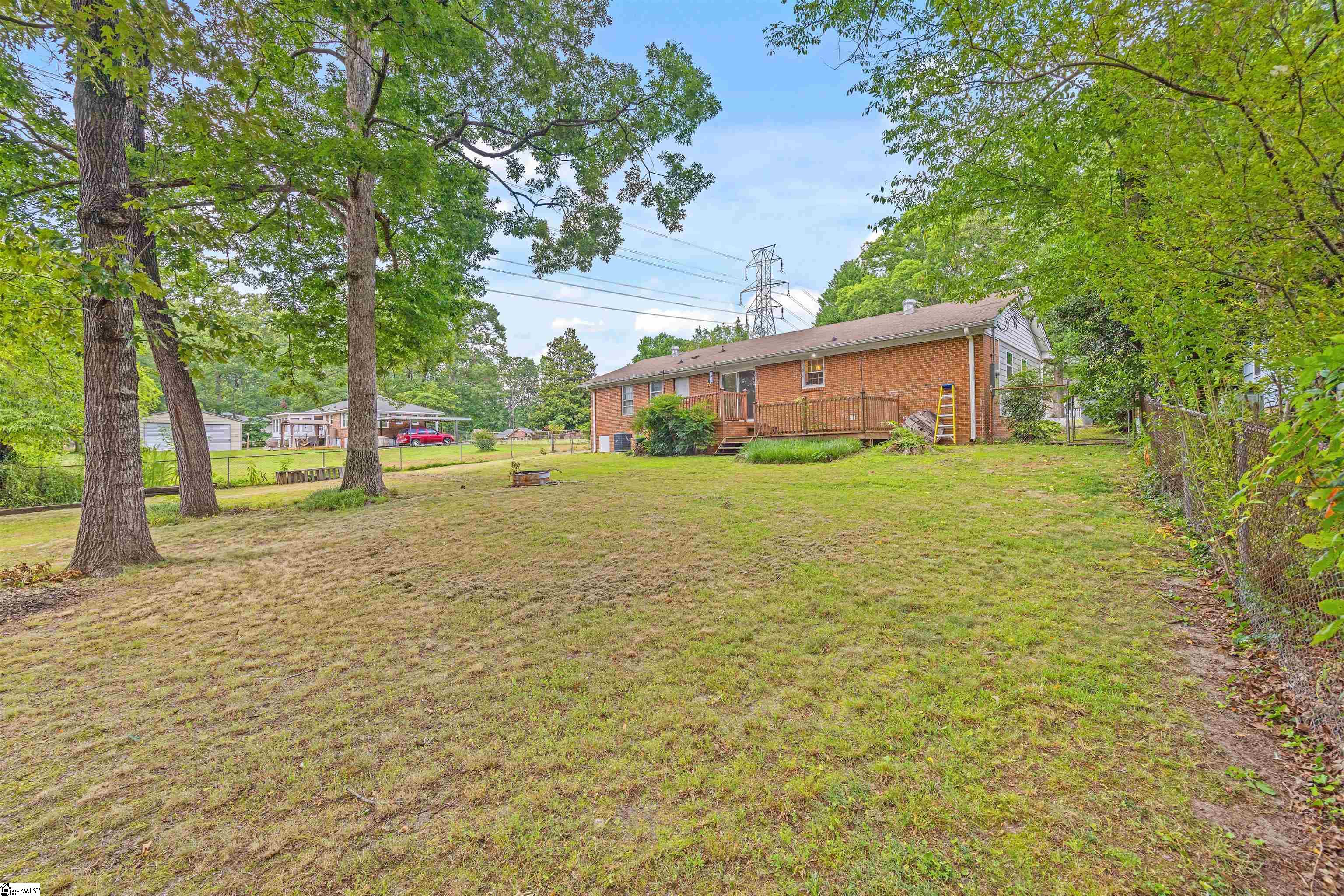 103 Brewster, Taylors, South Carolina image 4
