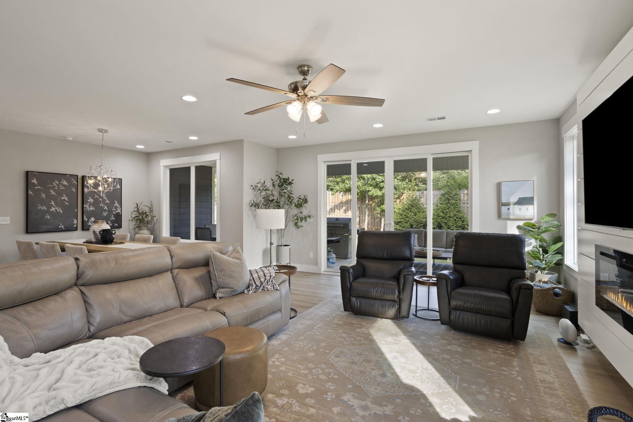 240 E Darby, Taylors, South Carolina image 21