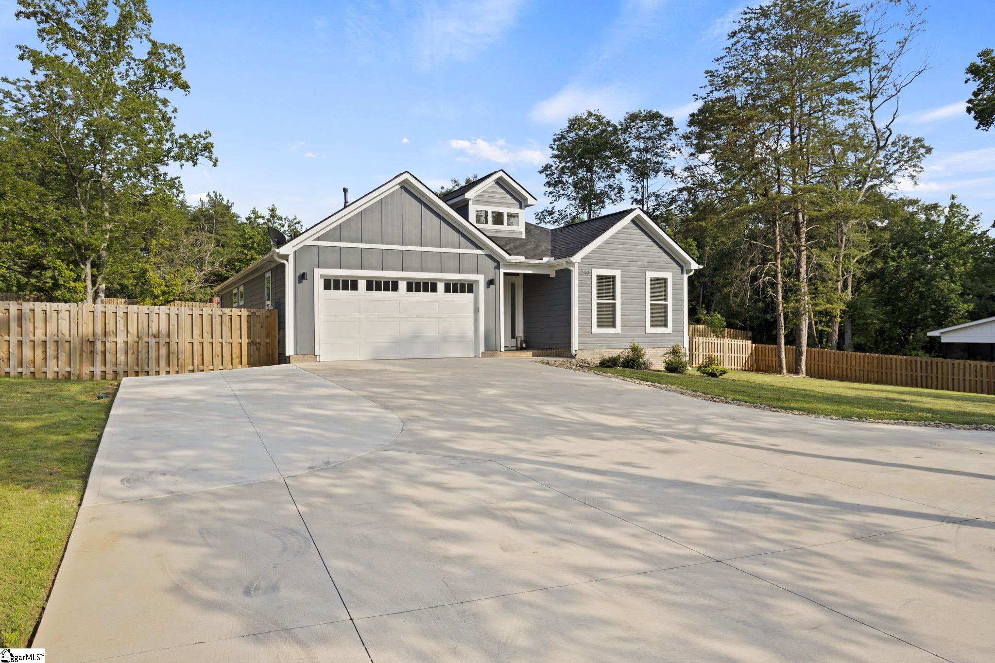 240 E Darby, Taylors, South Carolina image 31