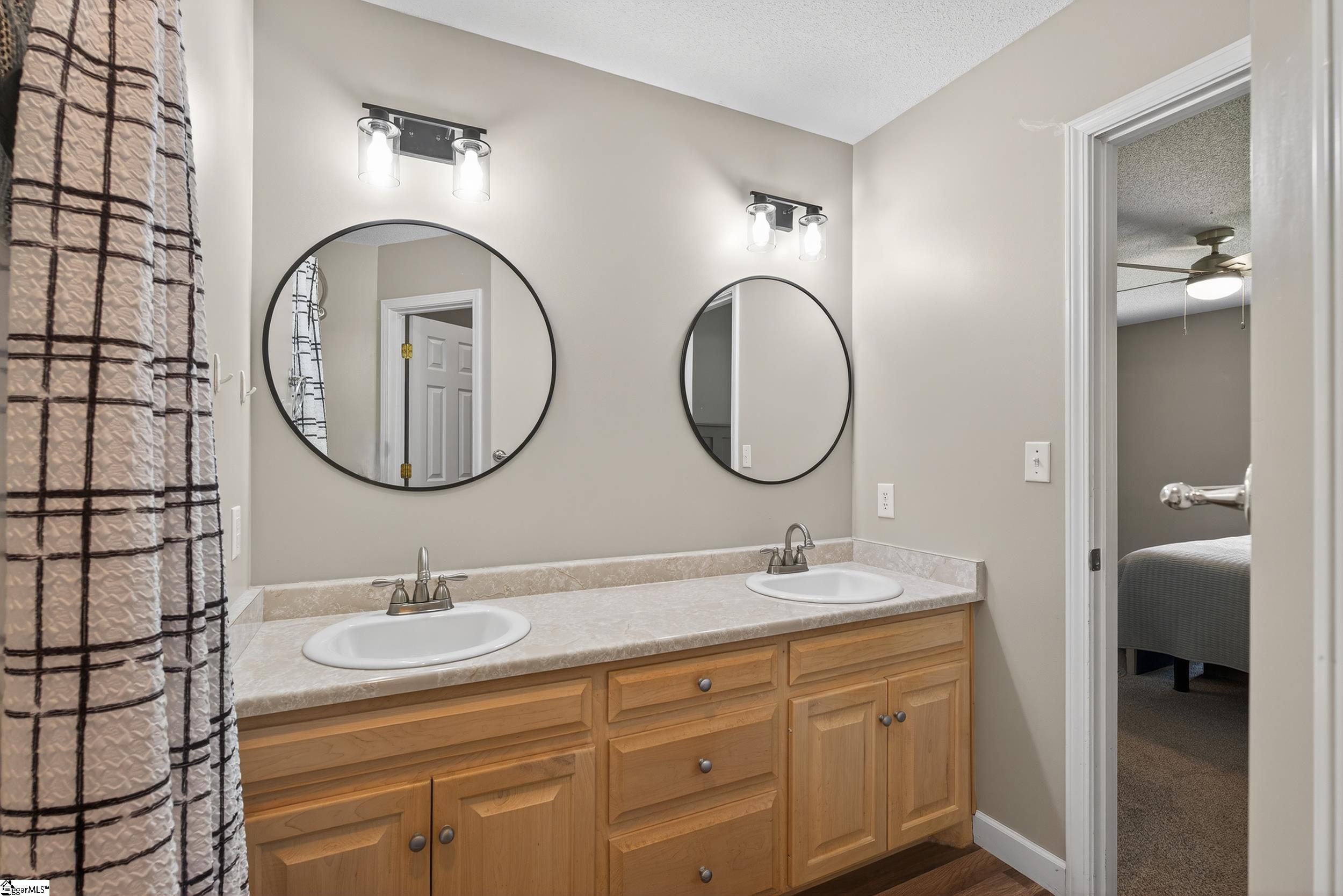 111 Falcon, Chesnee, South Carolina image 18