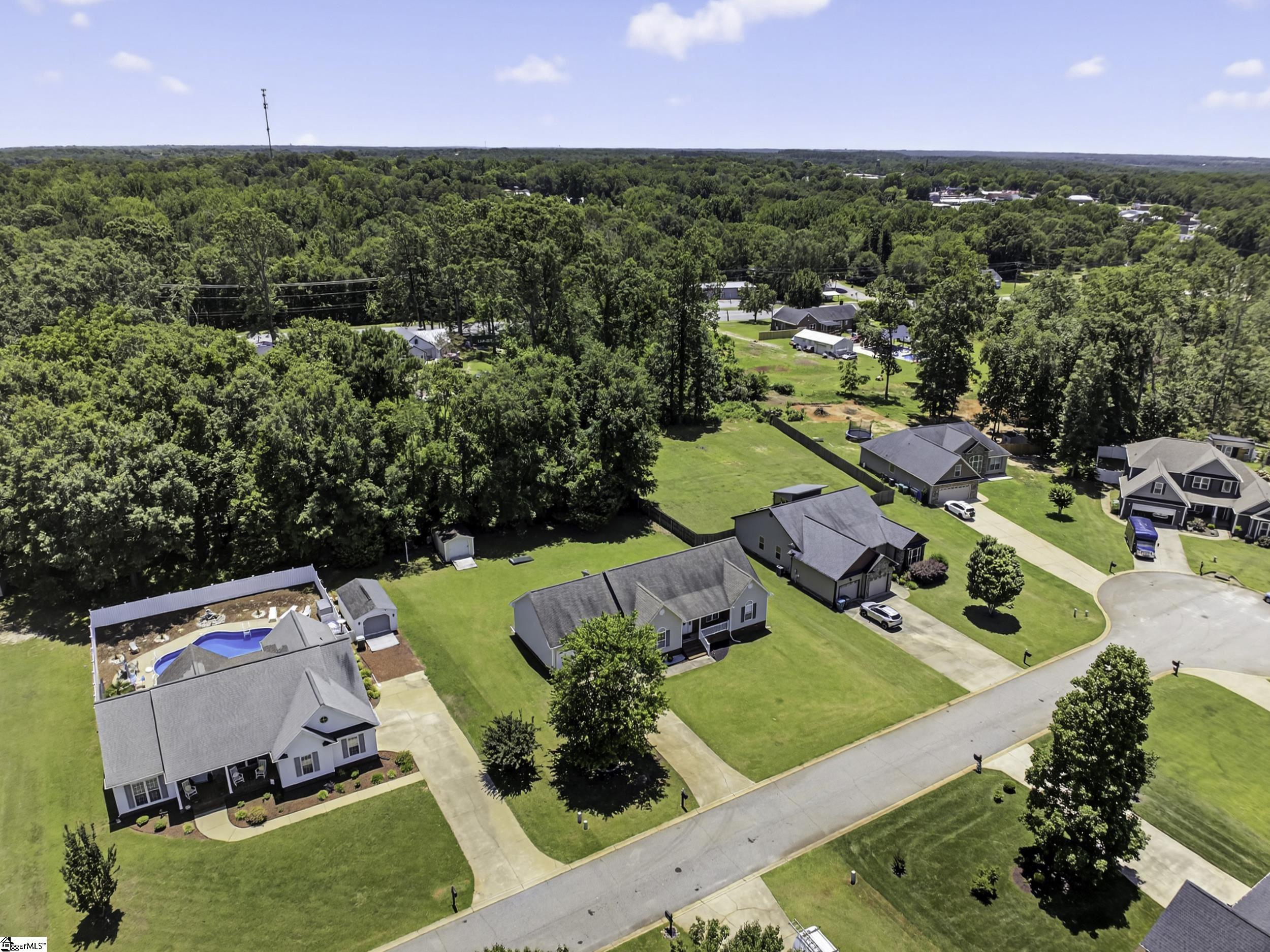 111 Falcon, Chesnee, South Carolina image 33