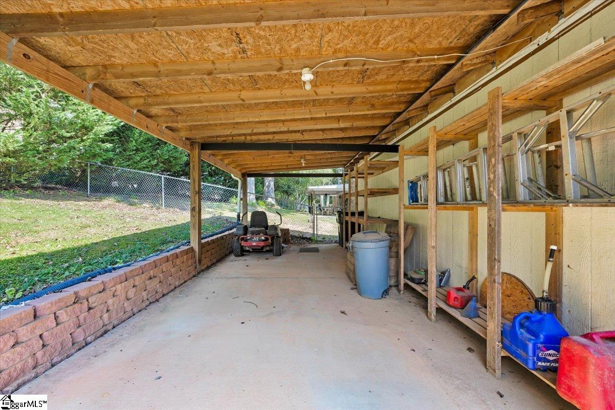 MLS #1561705 image #32