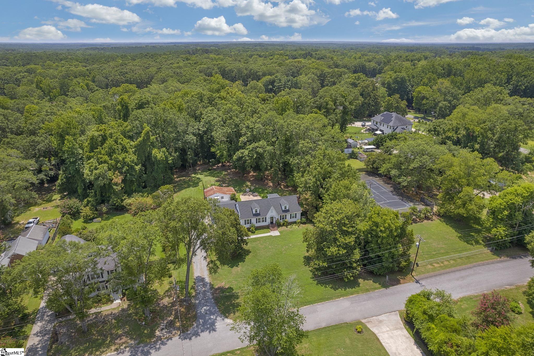 110 Dean, Belton, South Carolina image 38