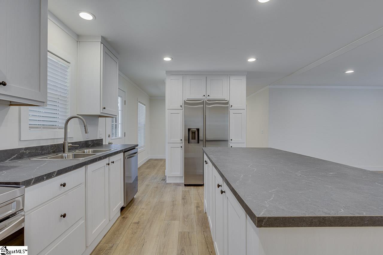 14 Fowler, Greenville, South Carolina image 16