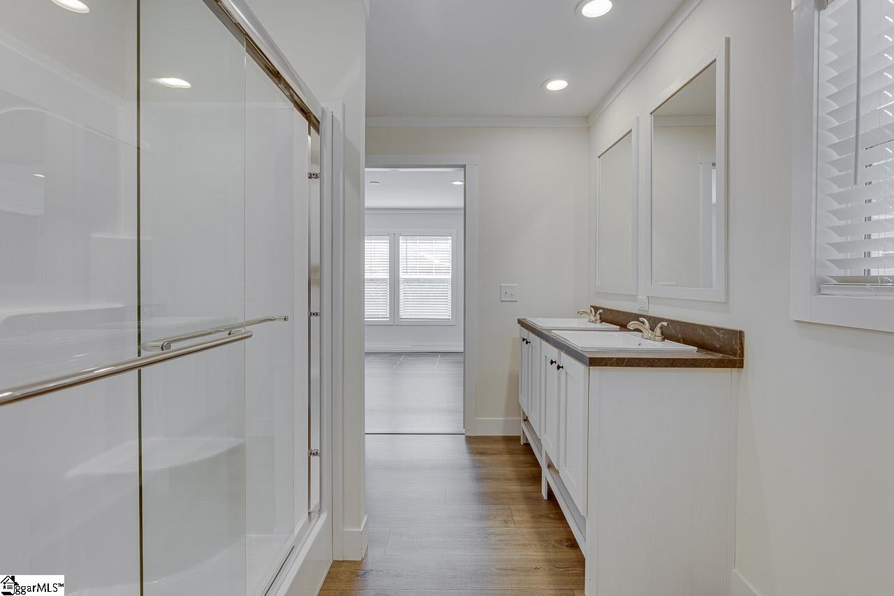 14 Fowler, Greenville, South Carolina image 34