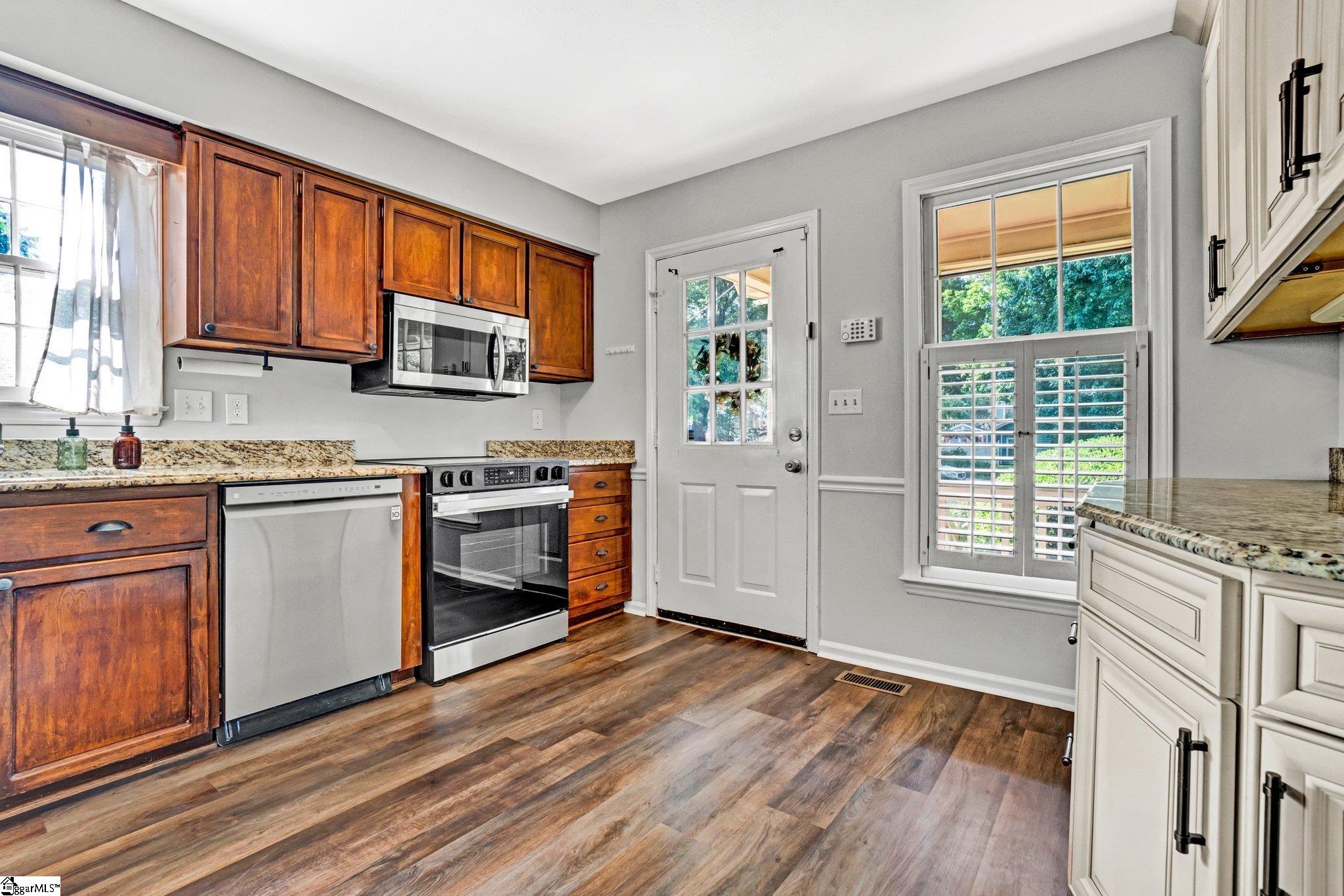 203 Camellia, Simpsonville, South Carolina image 14