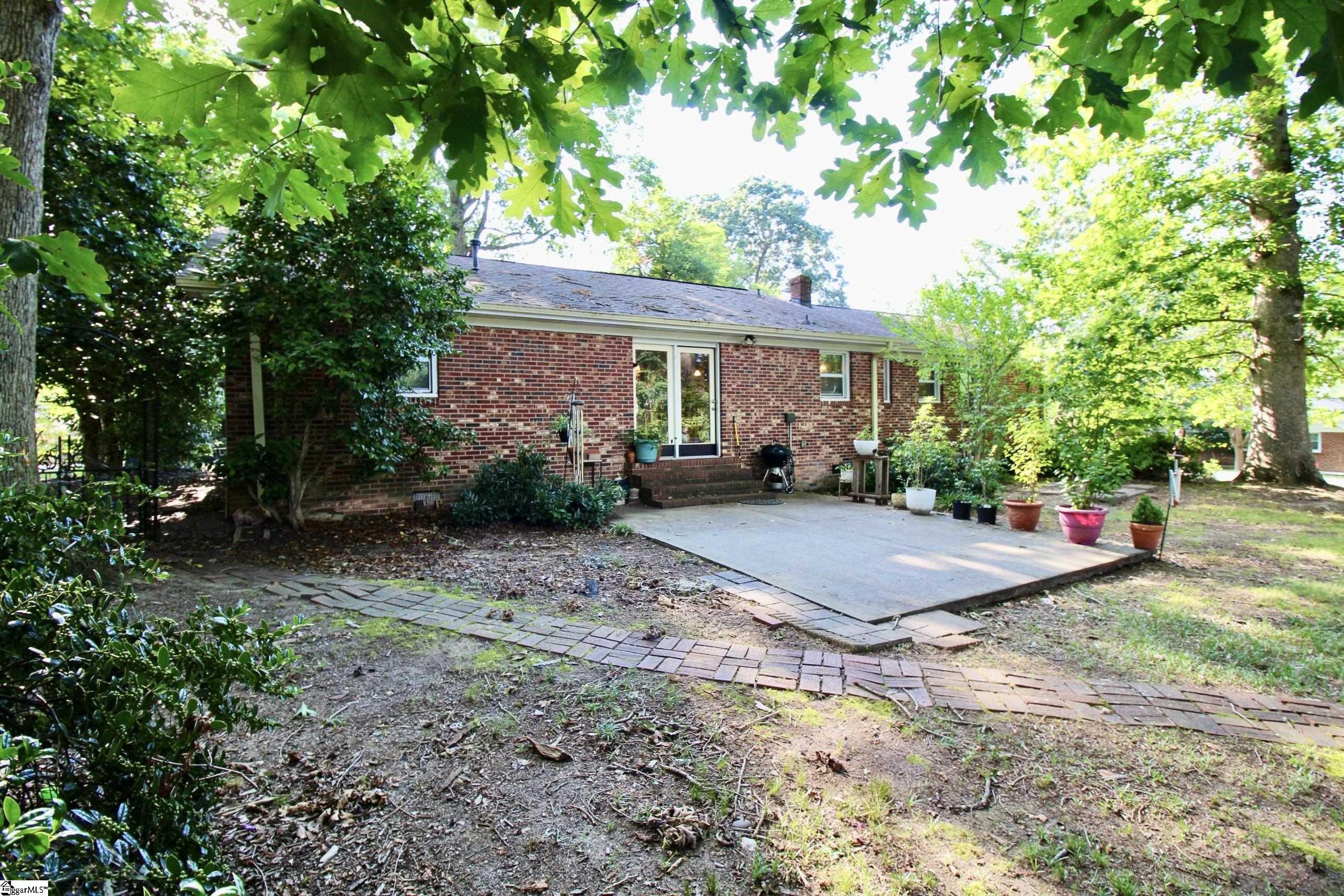 102 Coral, Taylors, South Carolina image 21