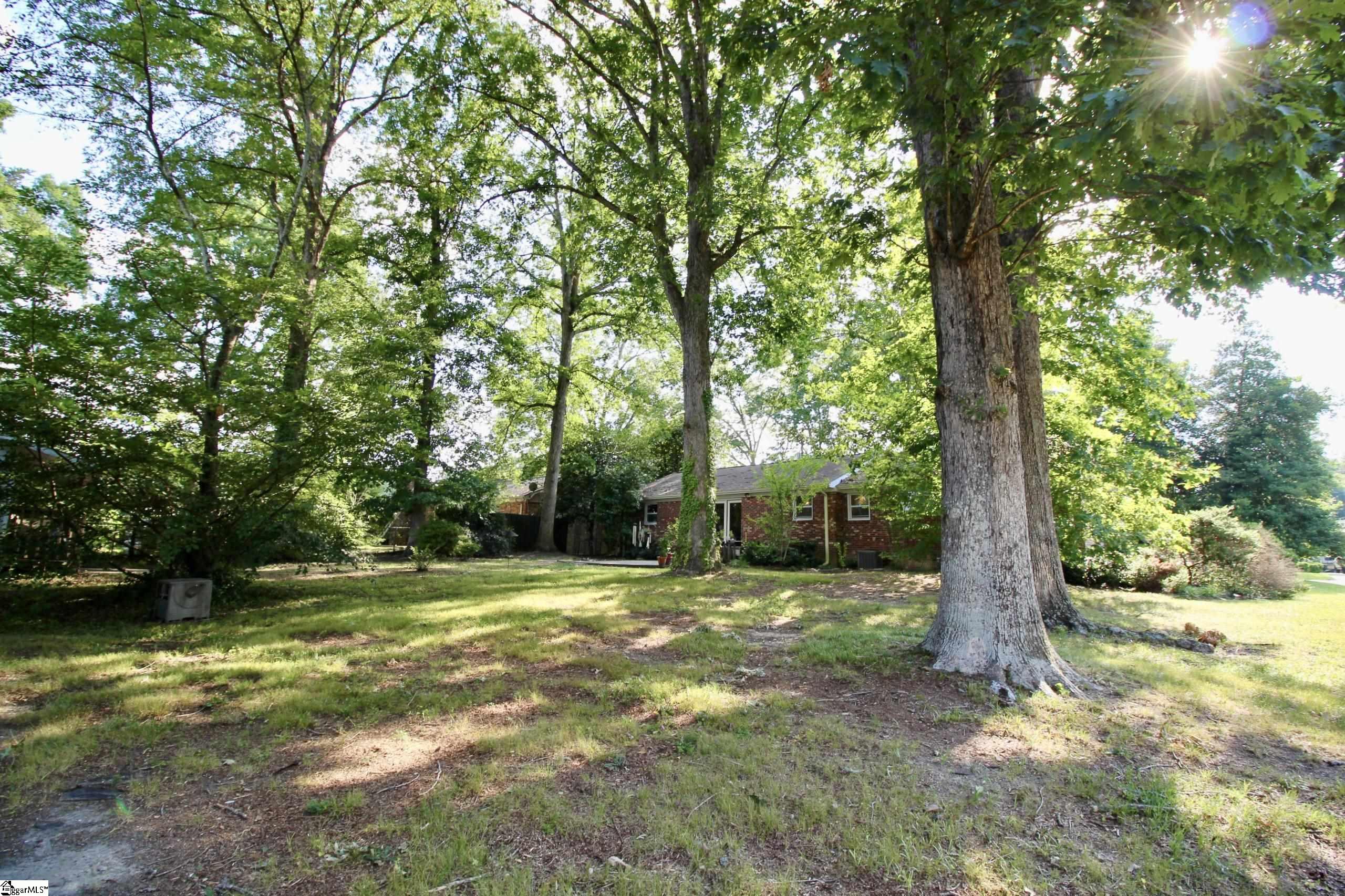 102 Coral, Taylors, South Carolina image 23
