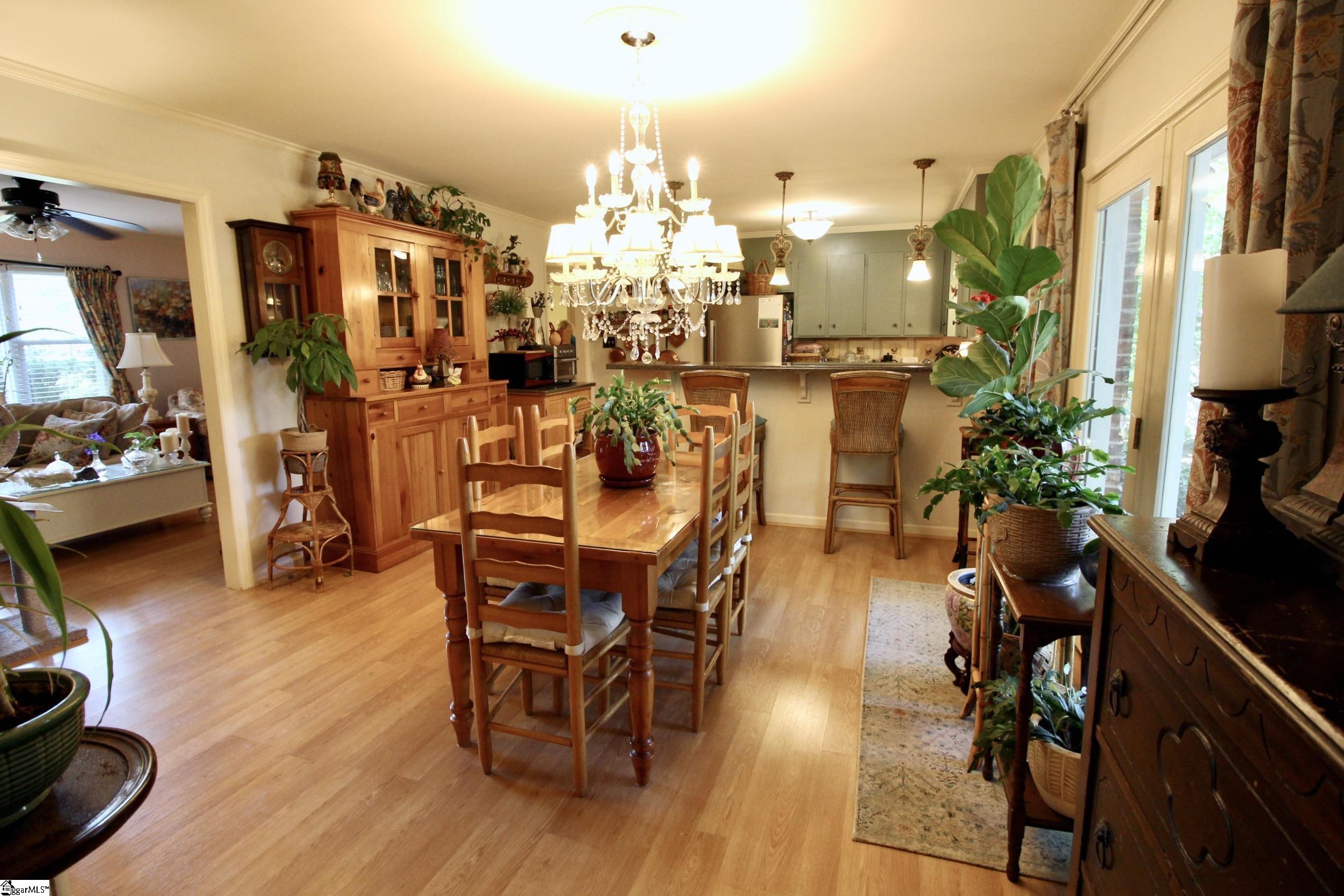 102 Coral, Taylors, South Carolina image 5