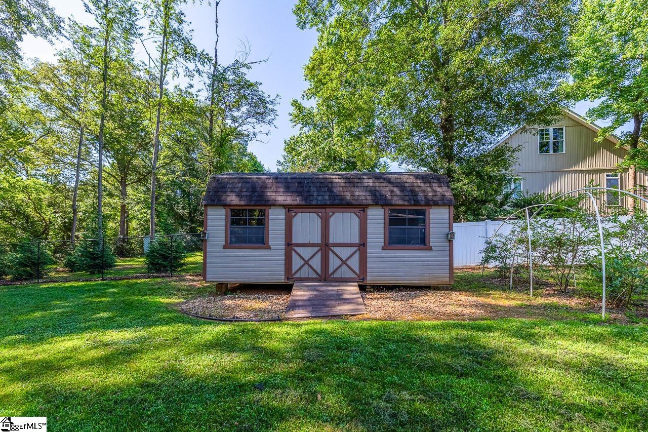 64 Montague, Greenville, South Carolina image 43