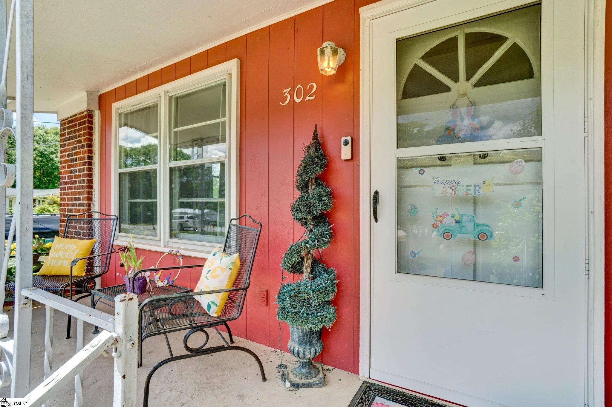 302 Douglas, Laurens, South Carolina image 22