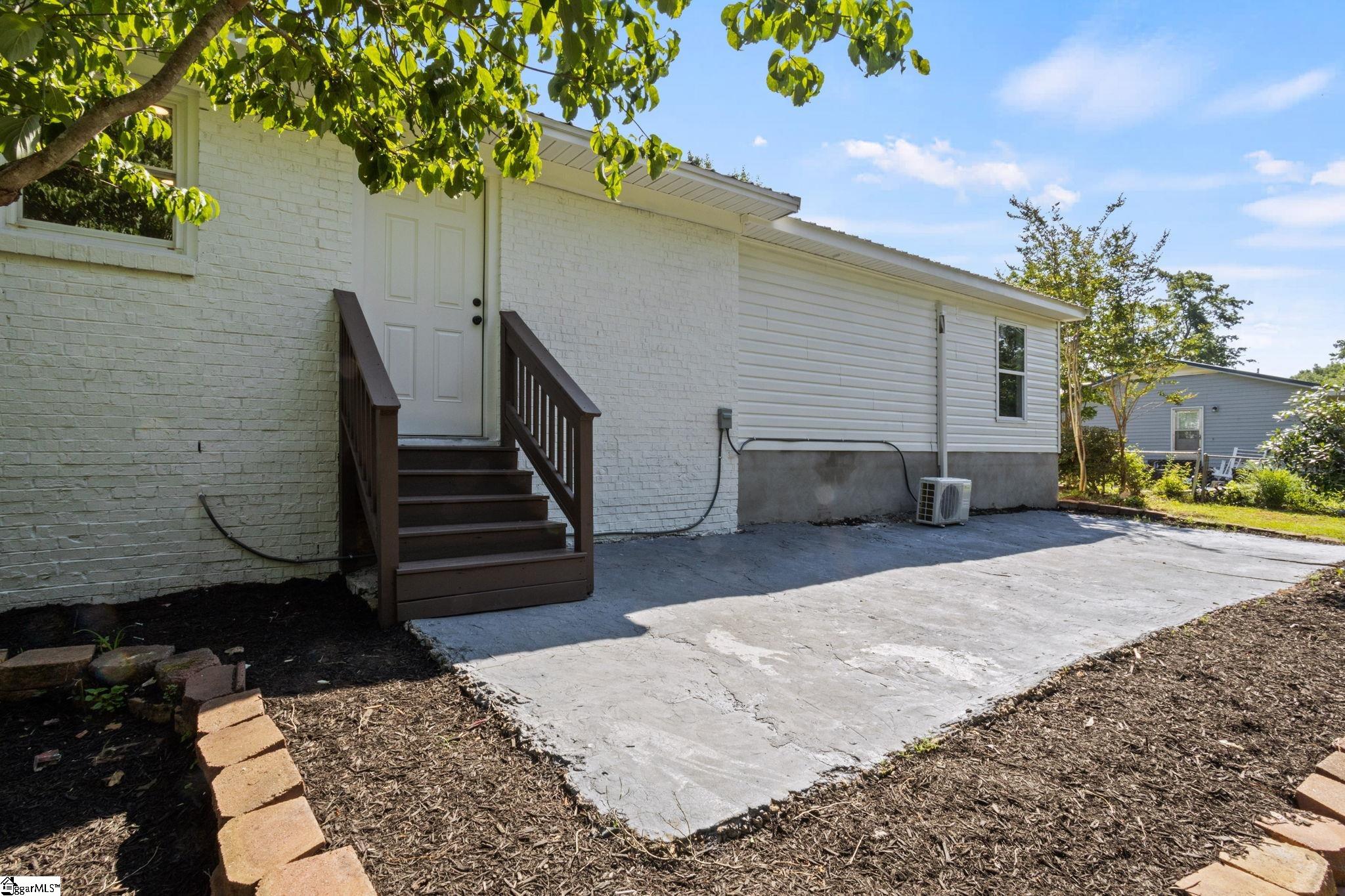 223 Speedway, Fountain Inn, South Carolina image 23